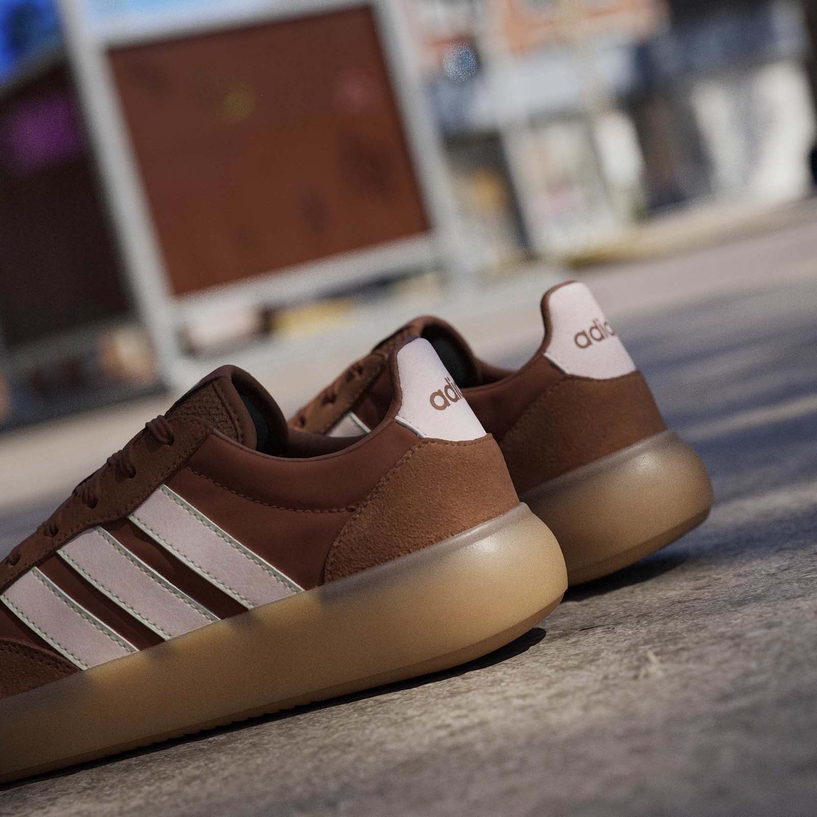 adidas Barreda Decode Womens Casual Lifestyle Trainers - Image 15