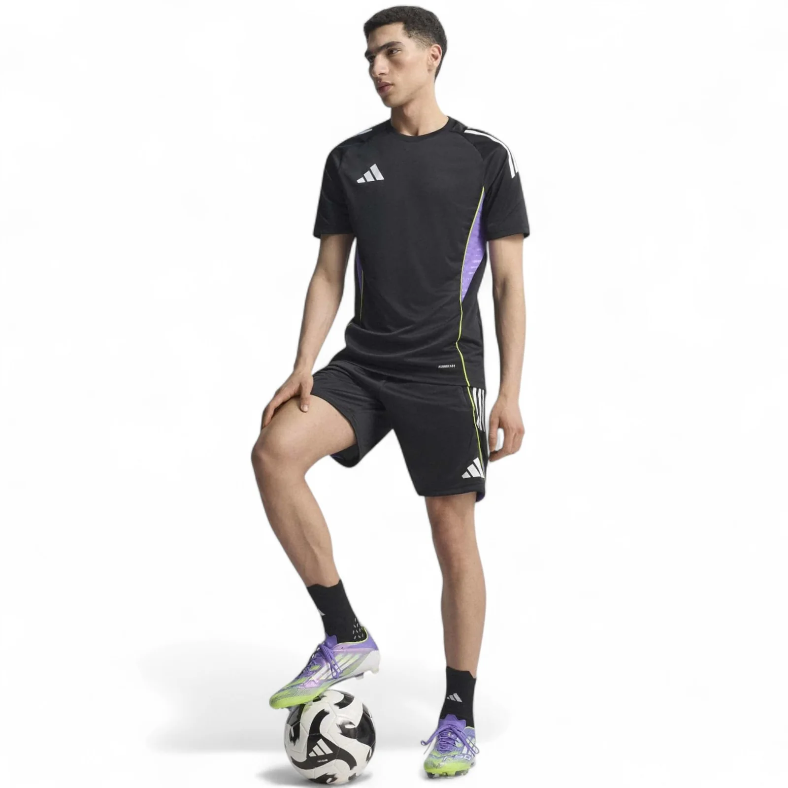 adidas F50 Elite Adults Lightweight Firm Ground Rugby Boots - Image 17