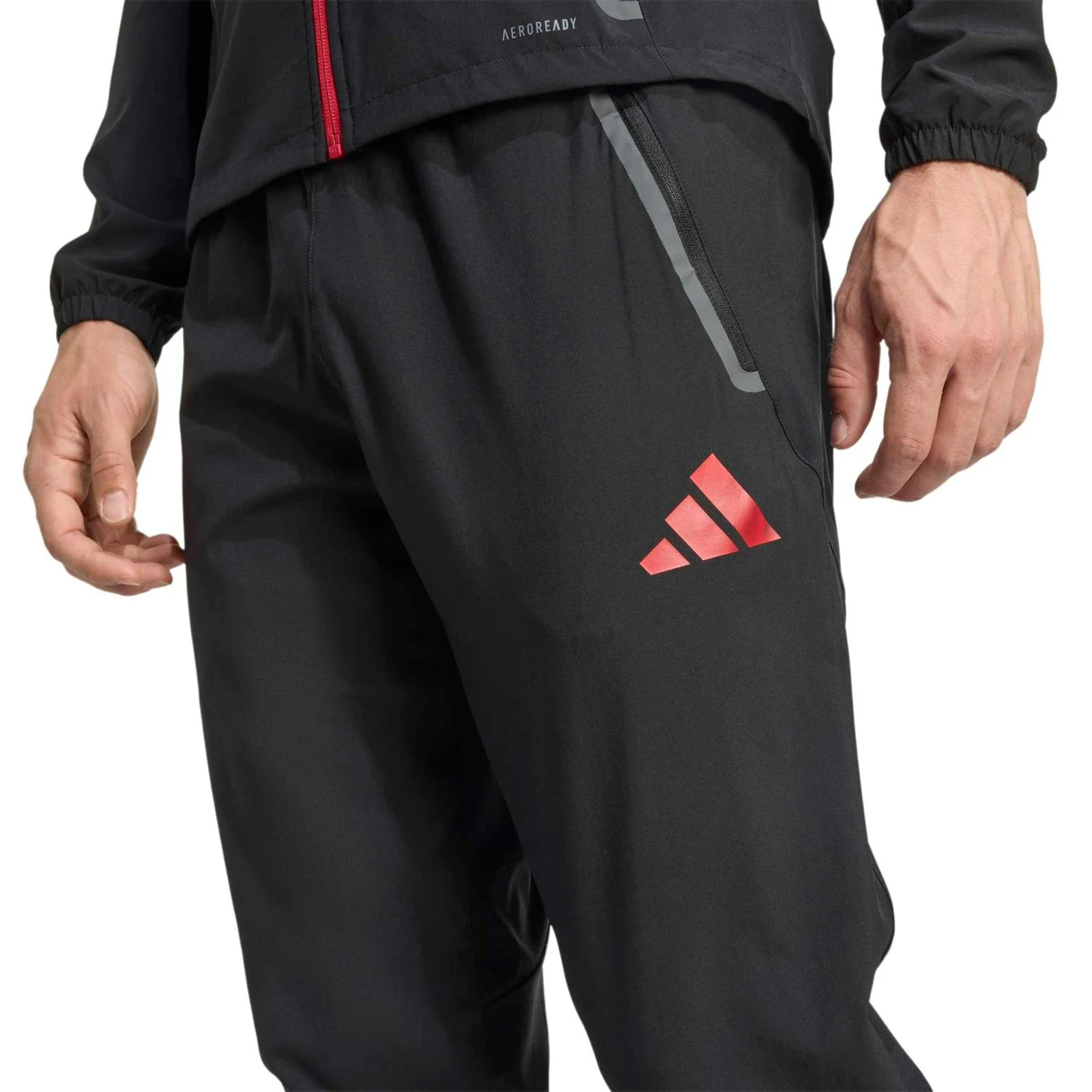 adidas Liverpool Football Tiro 2025/26 Adults Travel Pants - Image 4