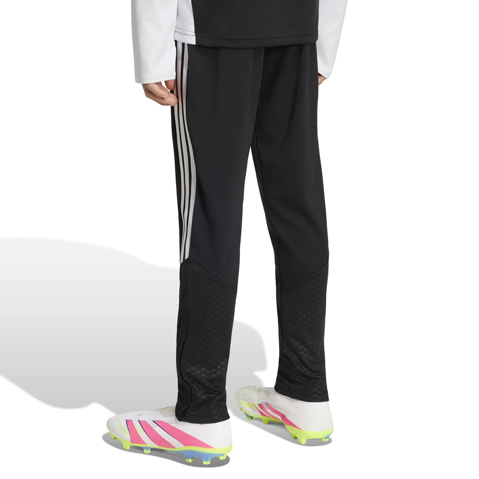 adidas Liverpool Football 2026/27 Tiro Kids Training Pants - Image 2