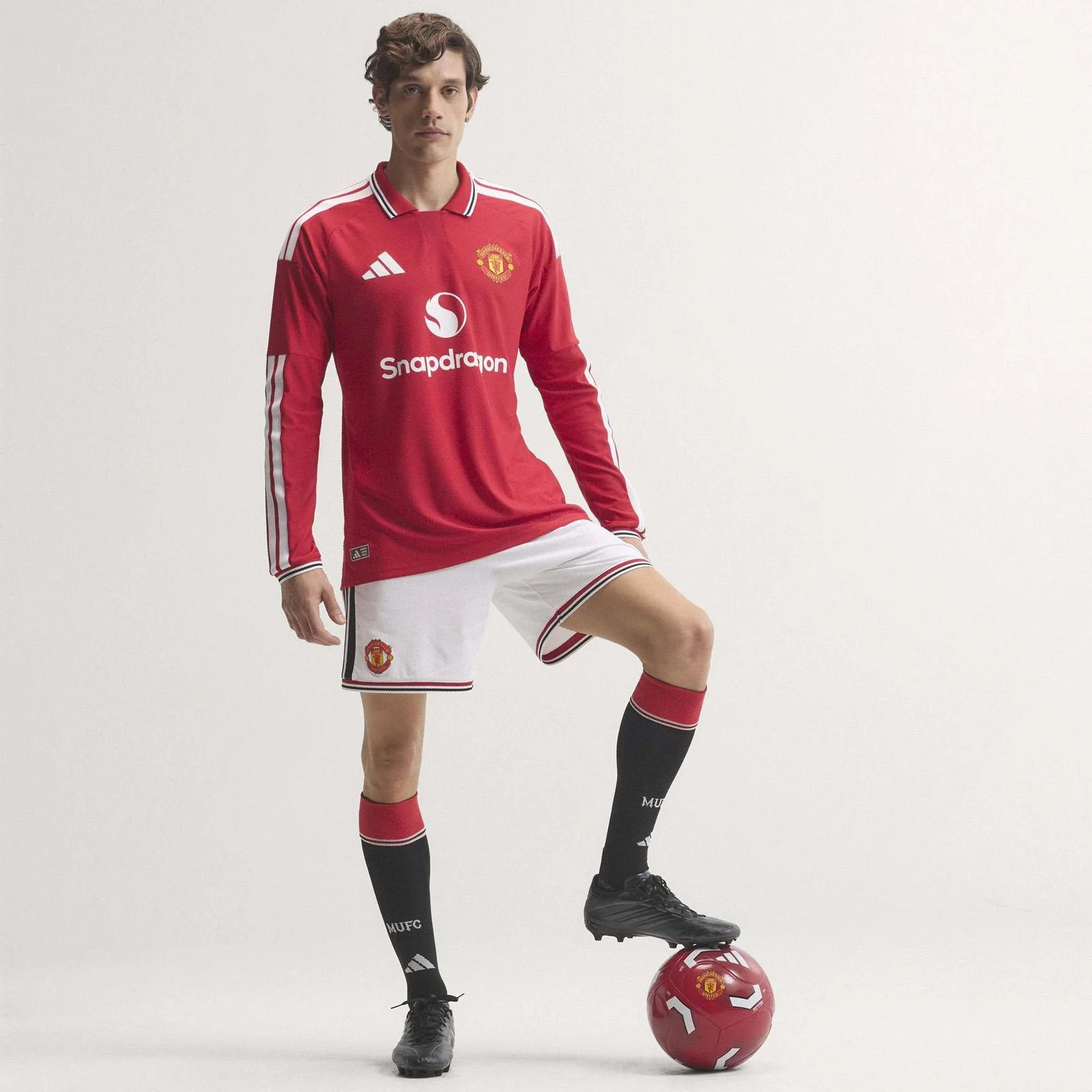 adidas Man Utd Football 2026/27 Adults Home Authentic Jersey - Image 13