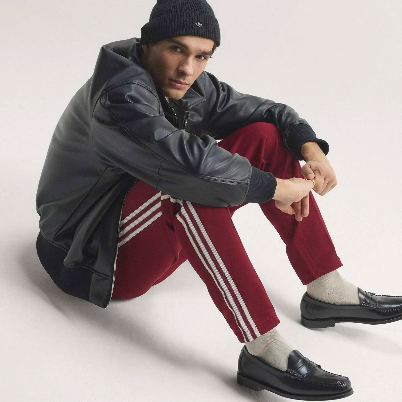 adidas OG Spain Football World Cup 2026 Adults Track Pants - Image 10