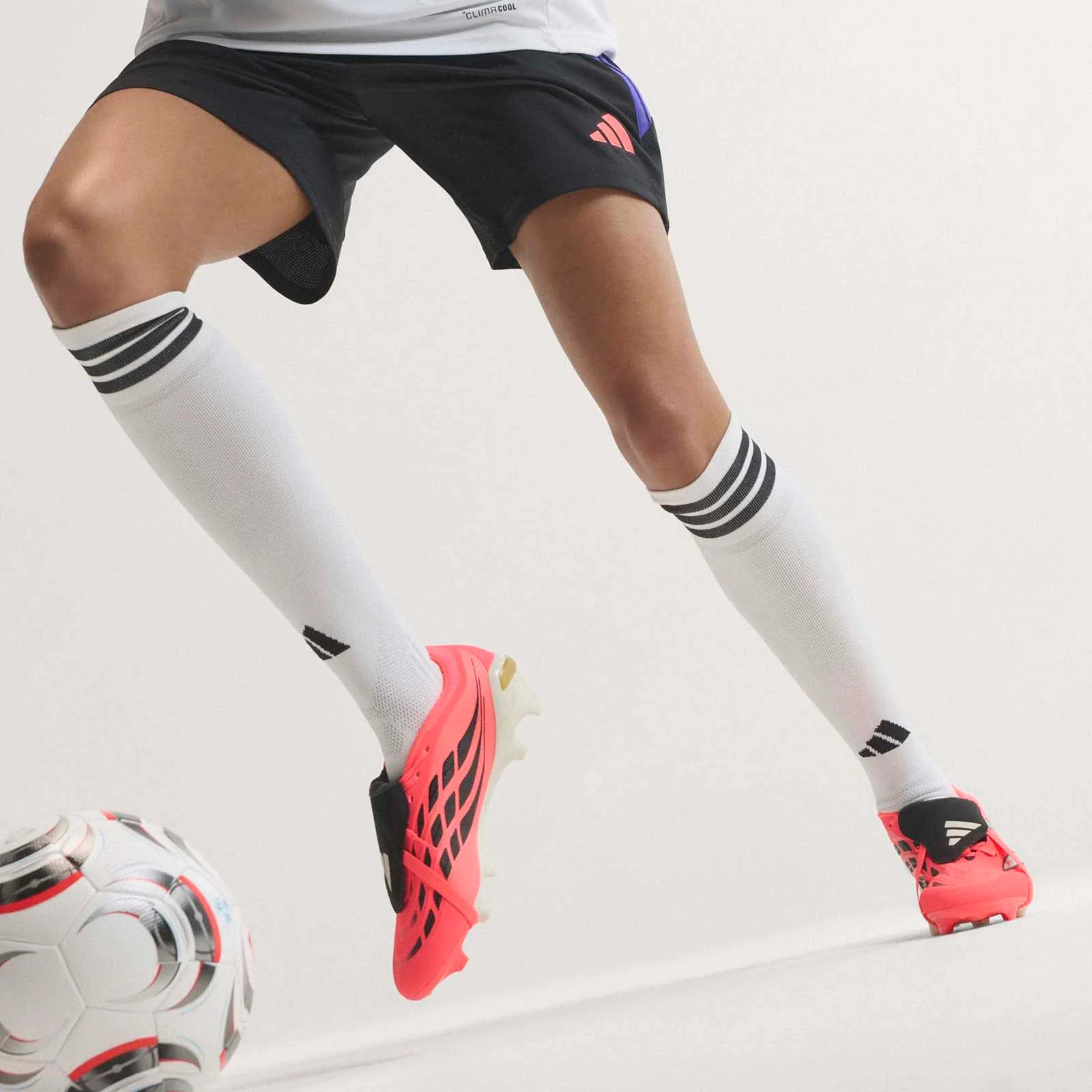 adidas Predator League Mens Firm Ground Football Boots - Image 10
