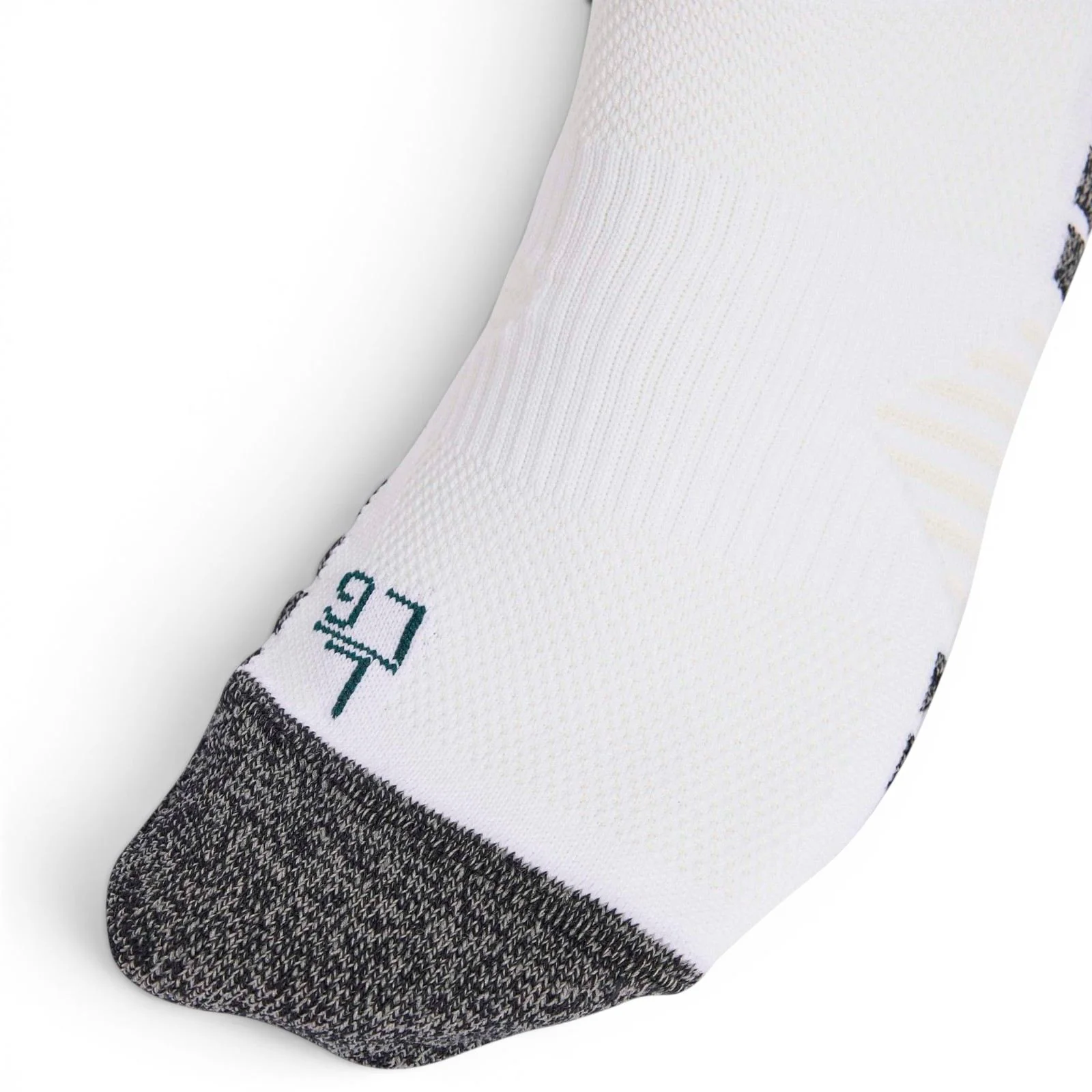 adidas Real Madrid 2026/27 Adults Home Football Socks - Image 3