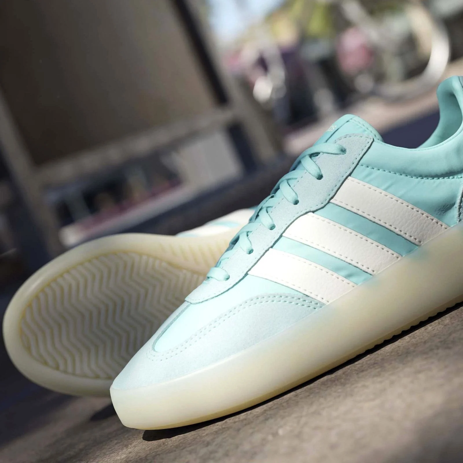adidas Barreda Decode Womens T-Toe Sneakers - Image 12