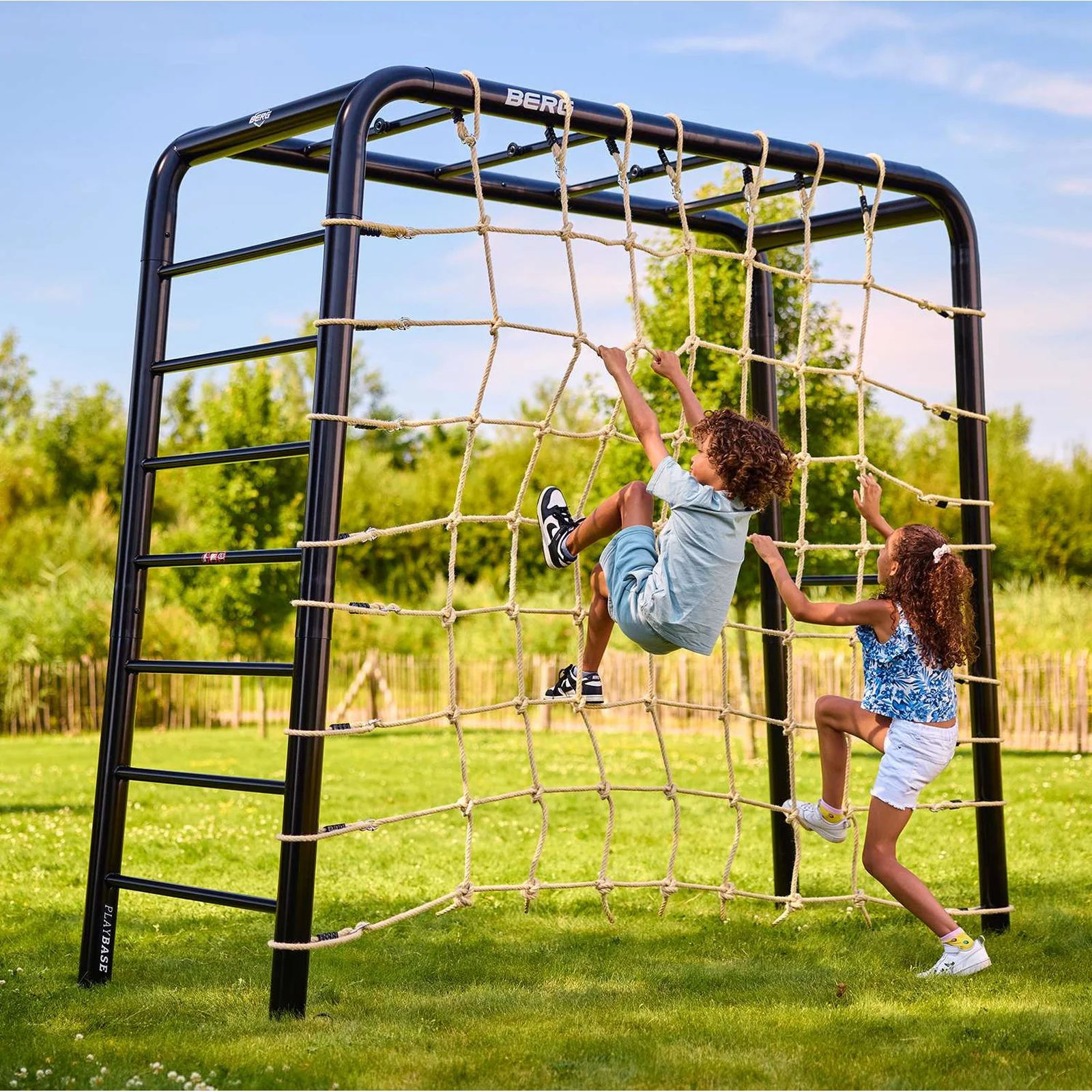 Berg Playbase Climbing Net L - Image 4