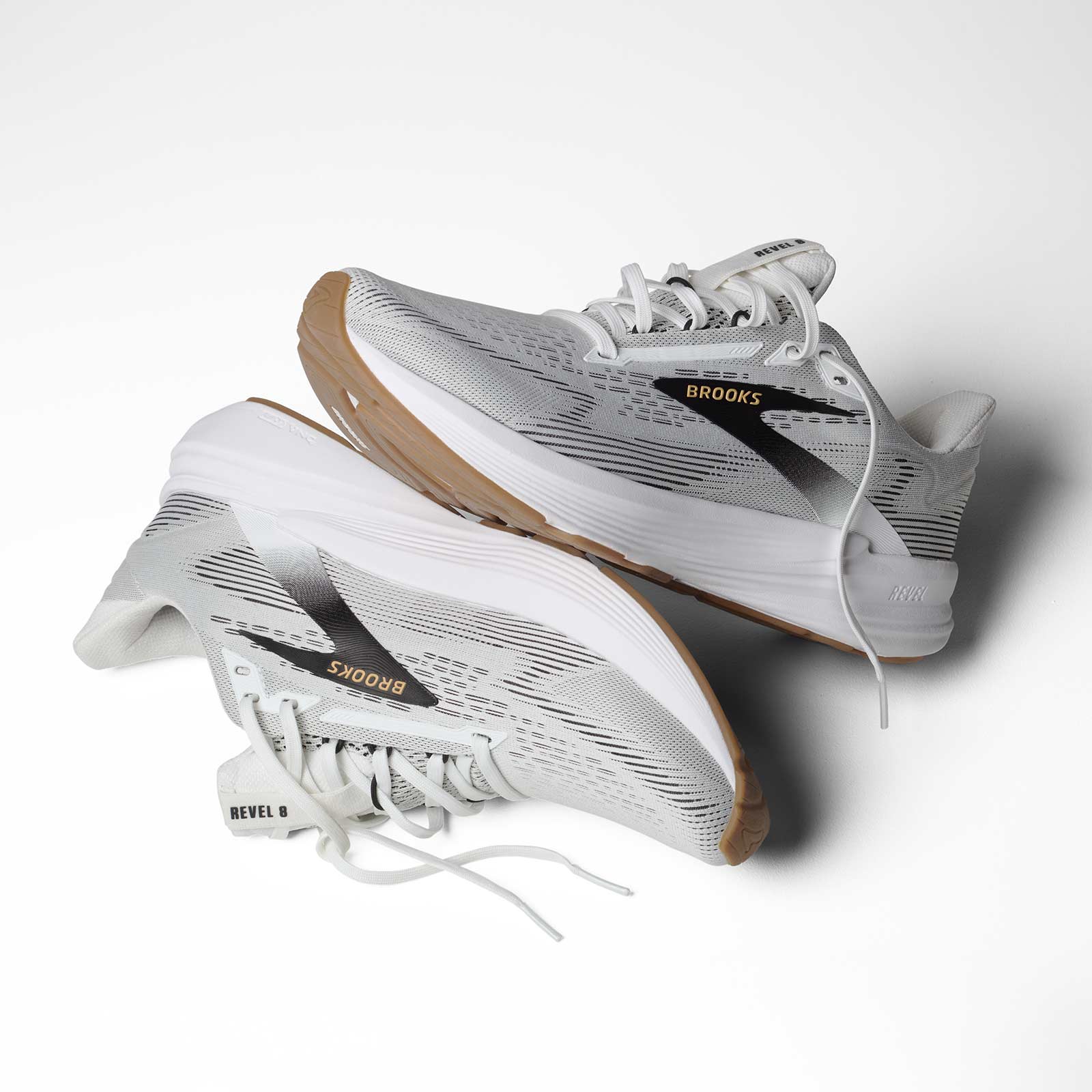 Brooks Mens Revel 8 White - Image 8