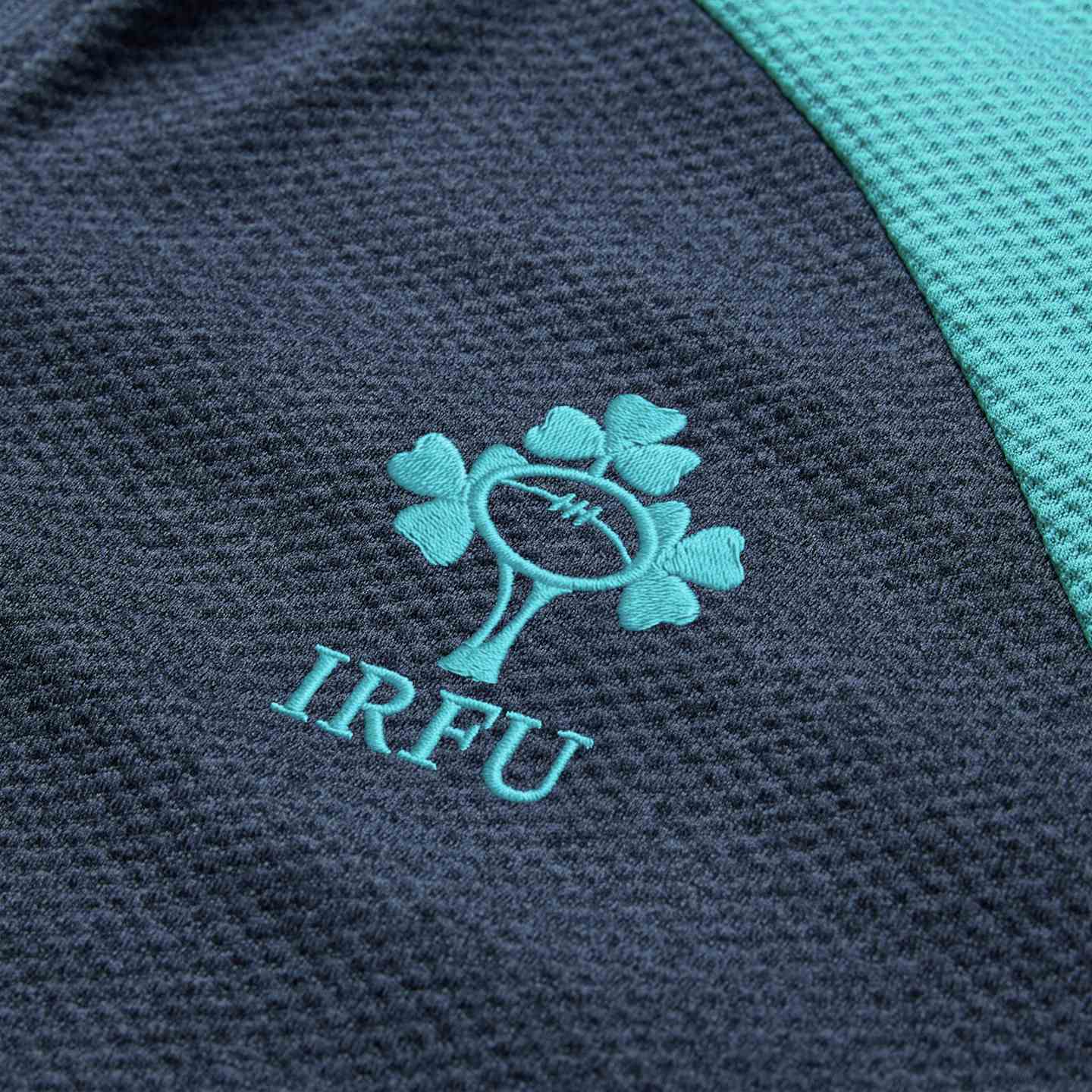 Canterbury IRFU Rugby Ireland 2026 Kids Elite First Layer Top - Image 5