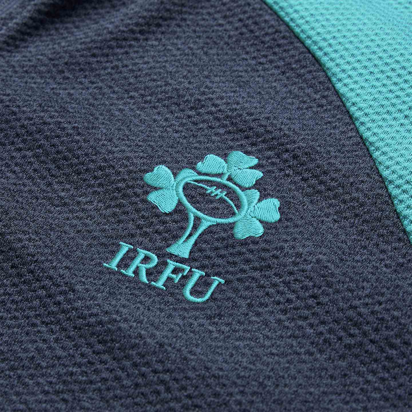Canterbury IRFU Rugby Ireland 2026 Womens Elite First Layer Top - Image 6