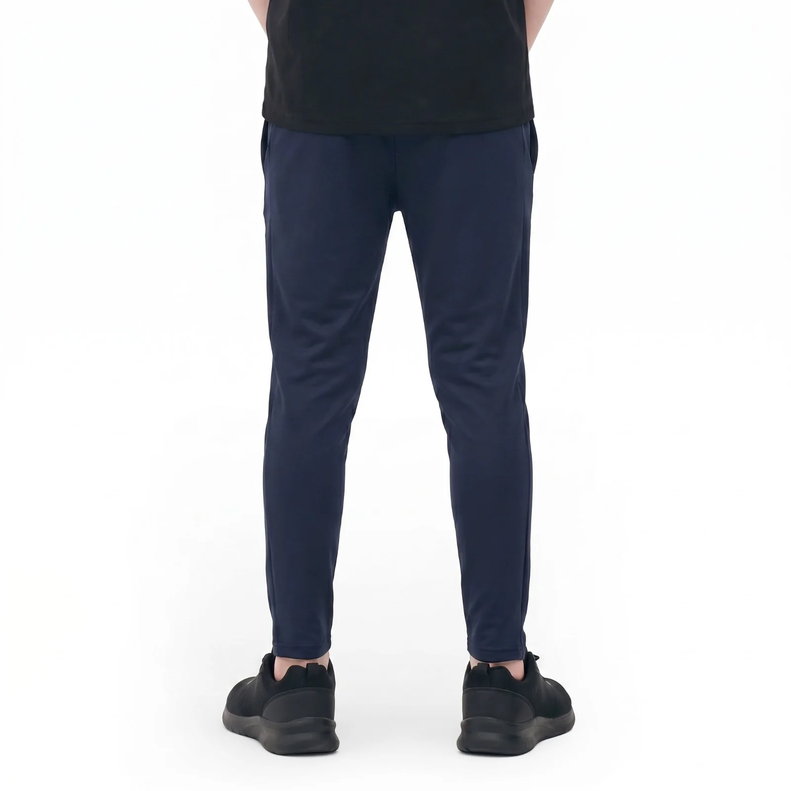 Umbro Castlebar Rugby Club 2024/25 Kids Training Pants - Image 2