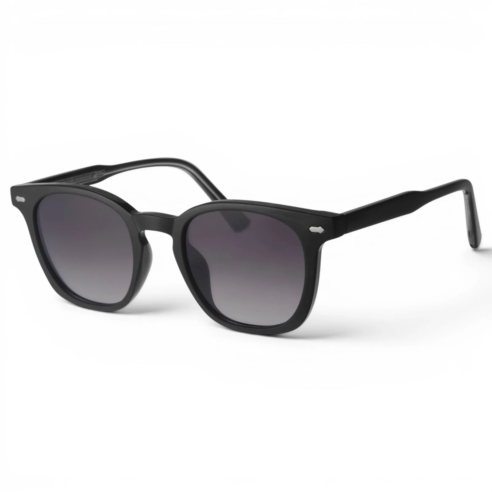 Euro Optics CP Frame Smoke Gradient Polarised Sunglasses