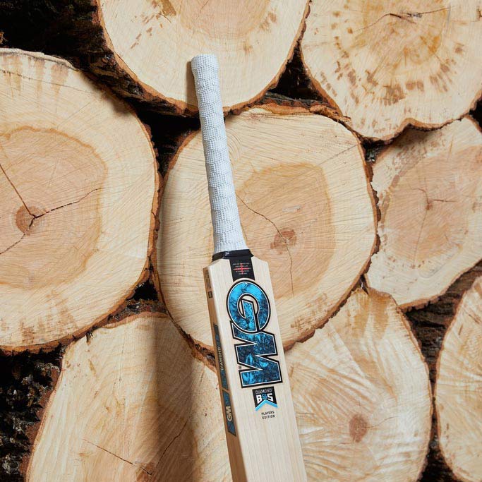Gunn & Moore Diamond 202 Kashmir Willow Cricket Bat - Image 6