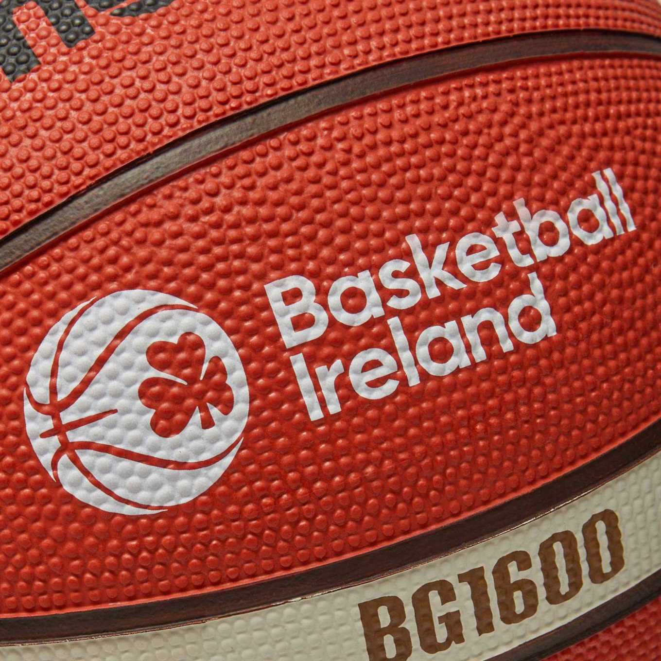 Molten Basketball Ireland Beginners Basketball - Size 6 - Image 4