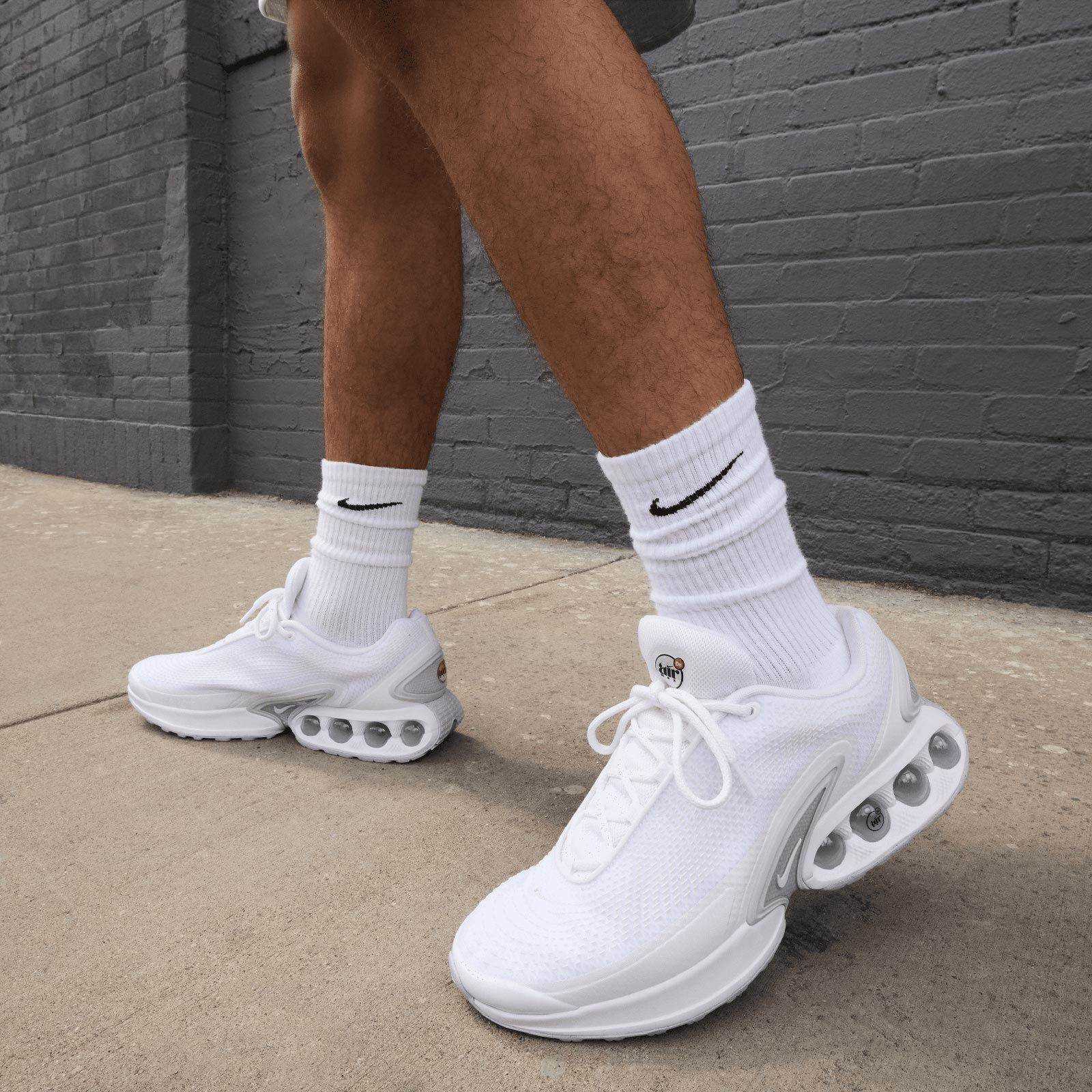 Nike Air Max Dn Mens Shoes - Image 9