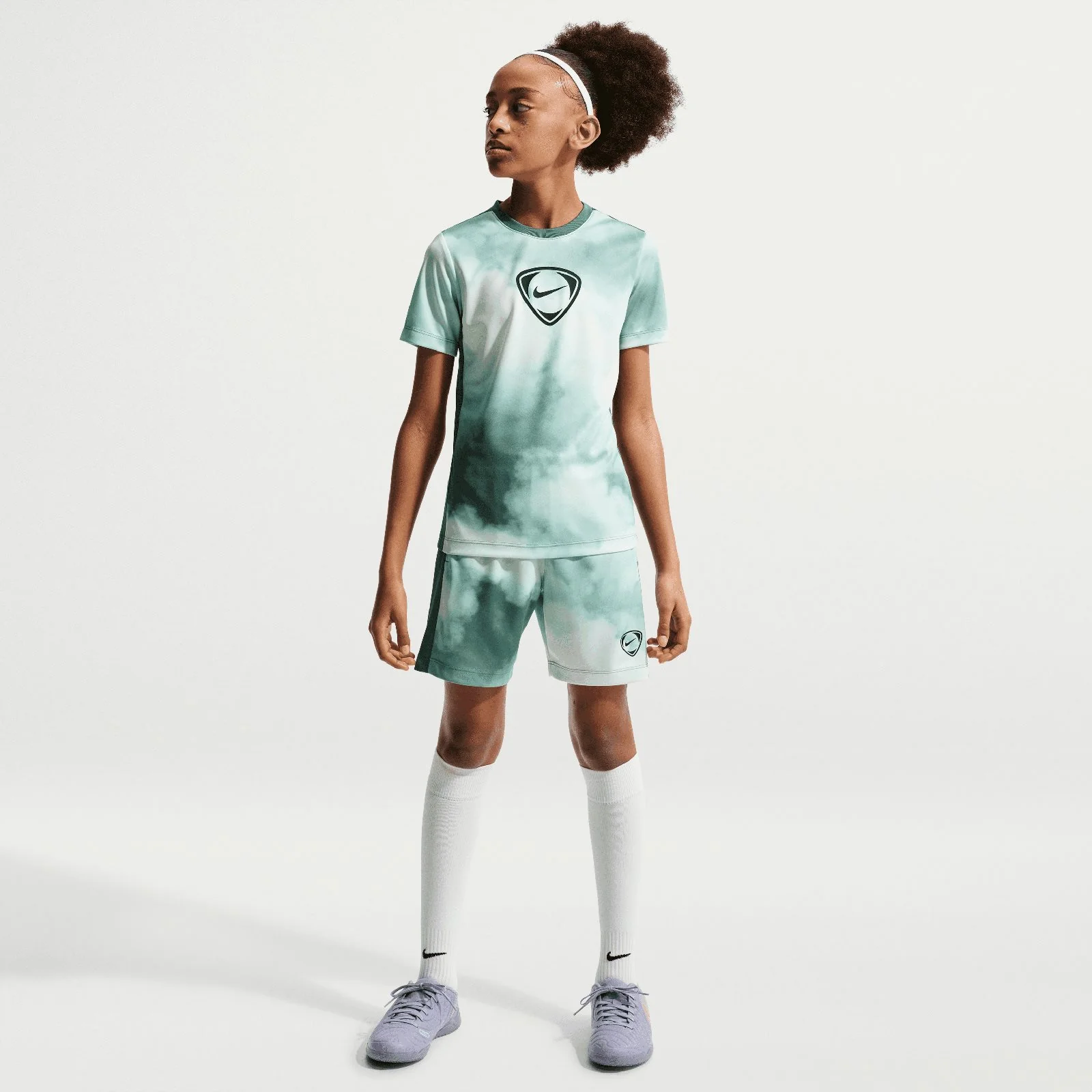 Nike Academy+ Kids Dri-FIT Short-Sleeve Soccer Top - Image 6