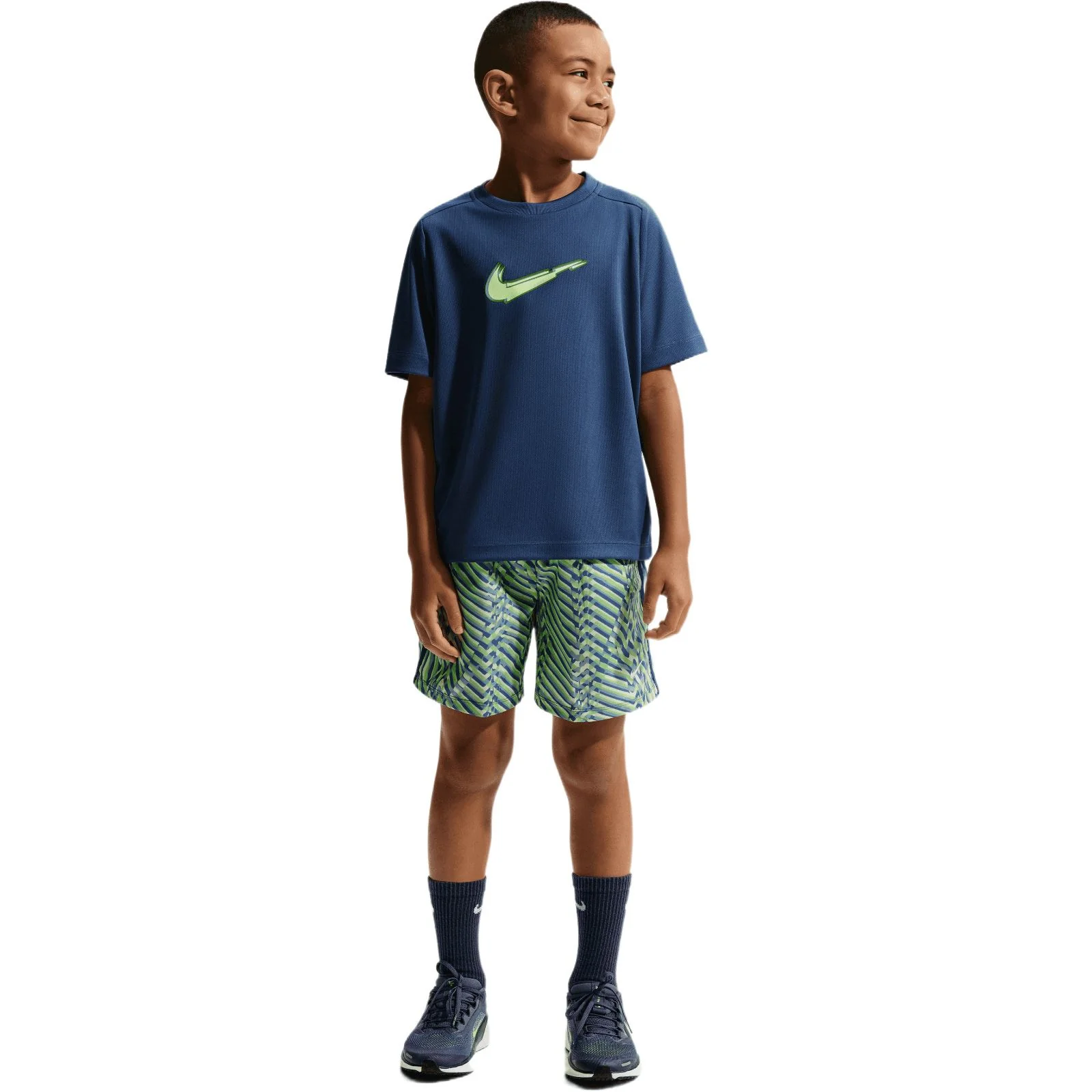 Nike Dri-FIT Multi Kids Bold Graphic Top - Image 6
