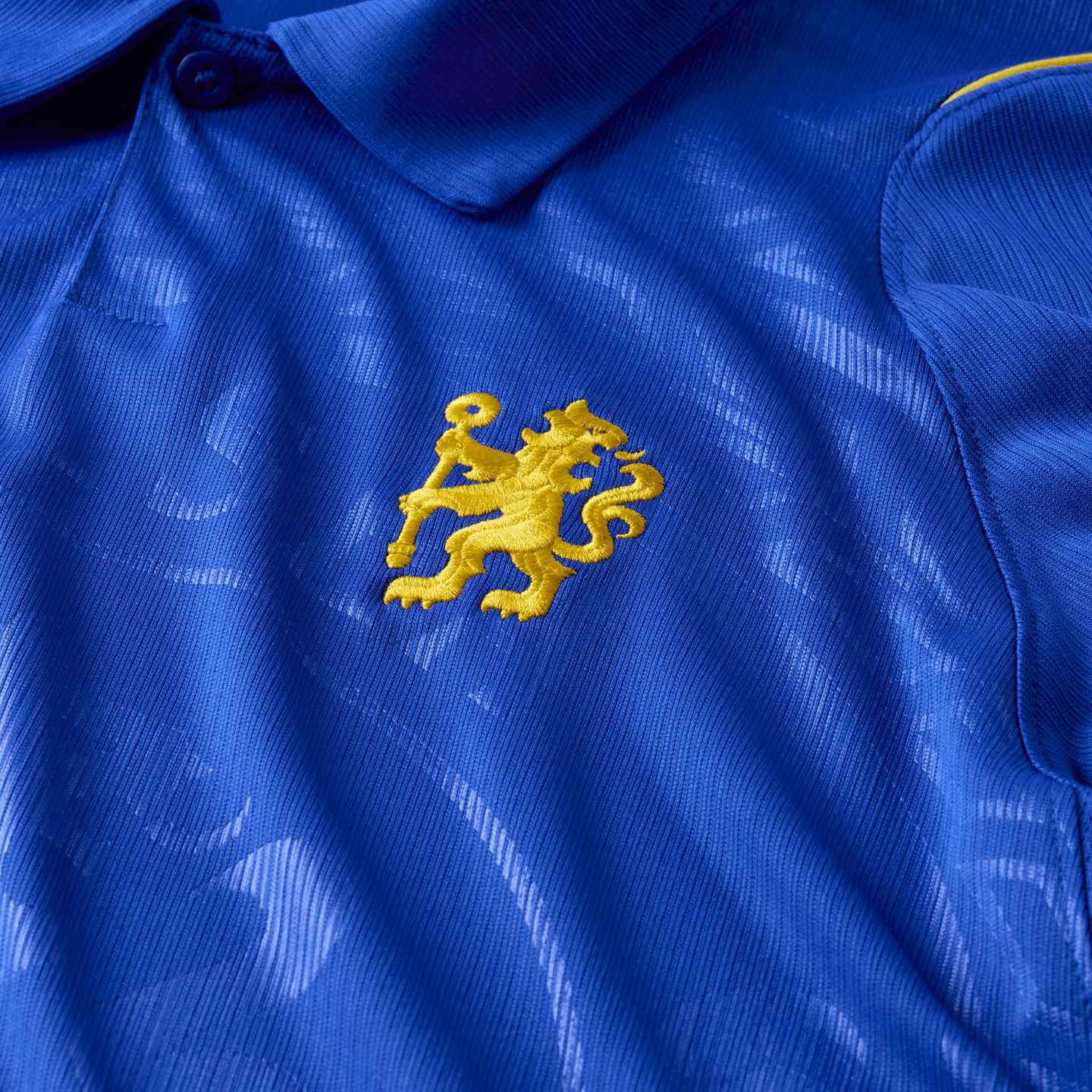 Nike Chelsea FC 2026/27 Adults Replica Home Jersey - Image 3