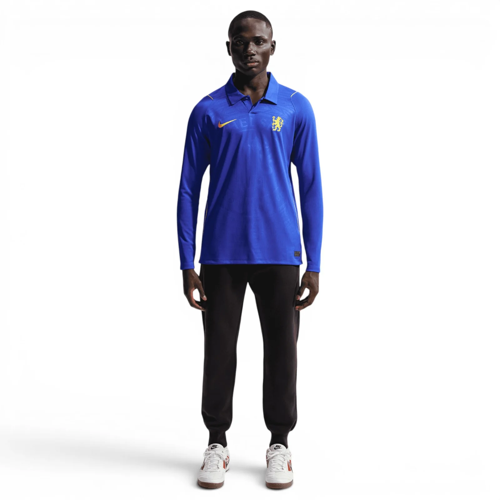 Nike Chelsea FC 2026/27 Adults Long-Sleeve Replica Home Jersey - Image 7