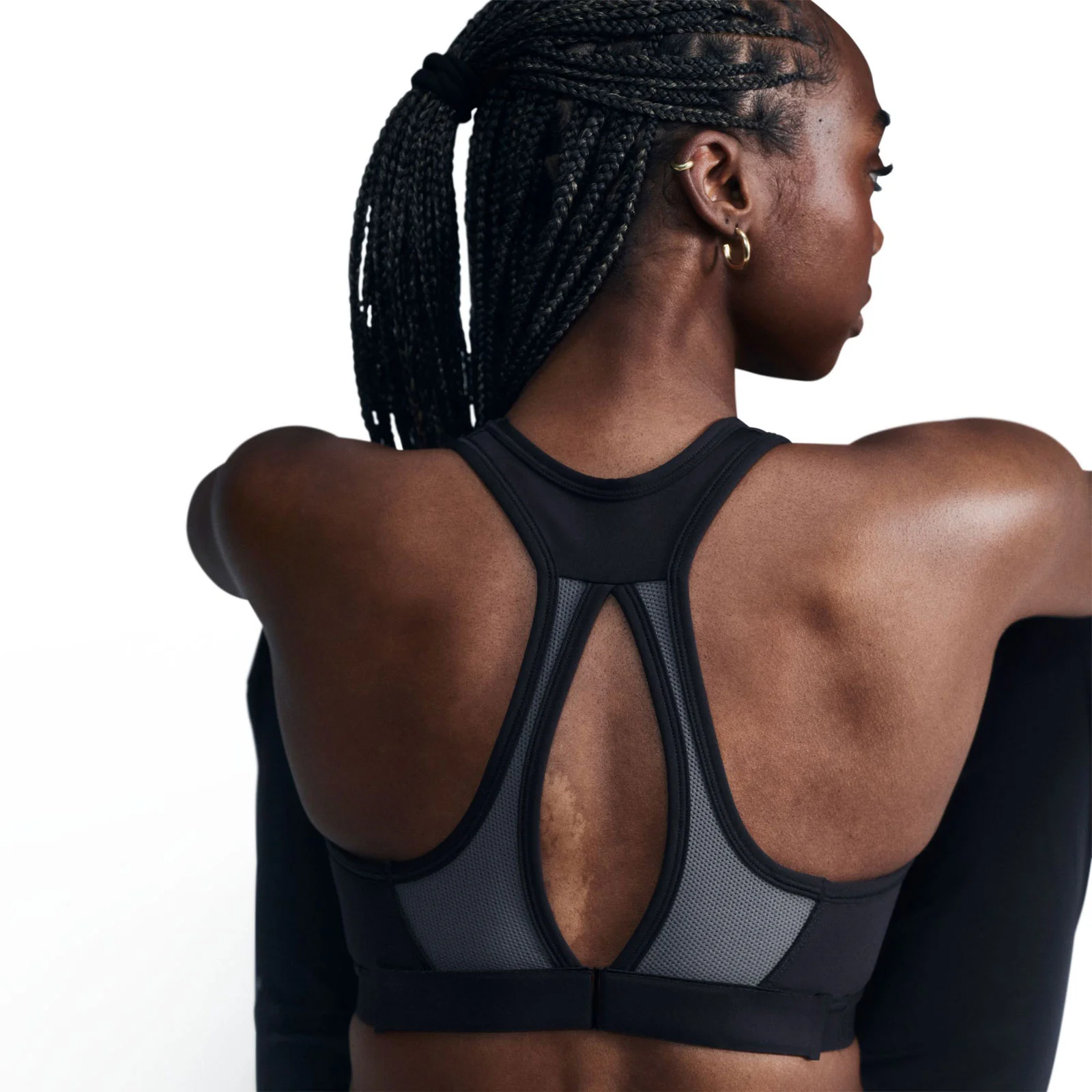 Nike Swoosh High Support Womens Non-Padded Adjustable Sports Bra - Image 2