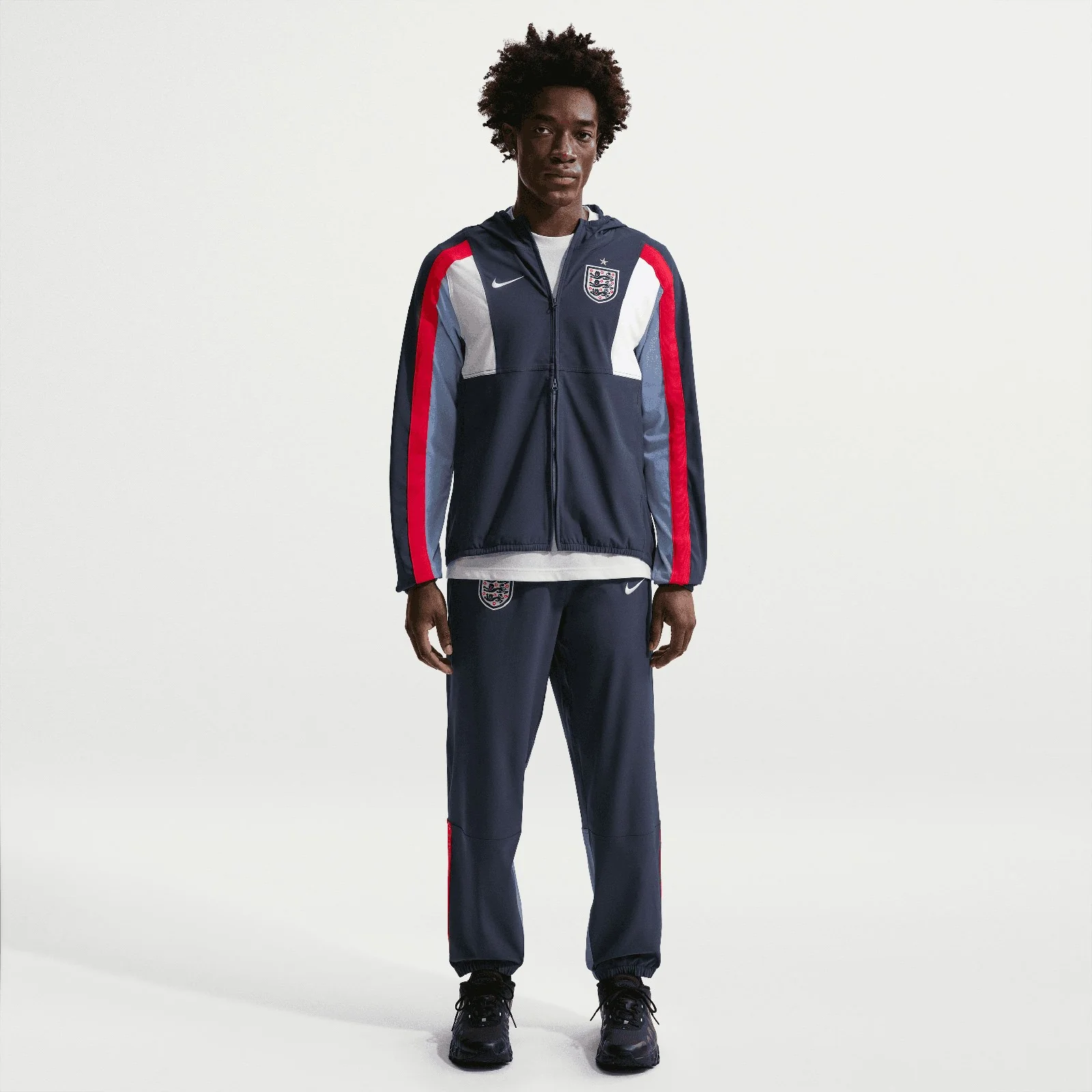 Nike England Energy World Cup 2026 Mens Dri-FIT Soccer Woven Jacket - Image 6