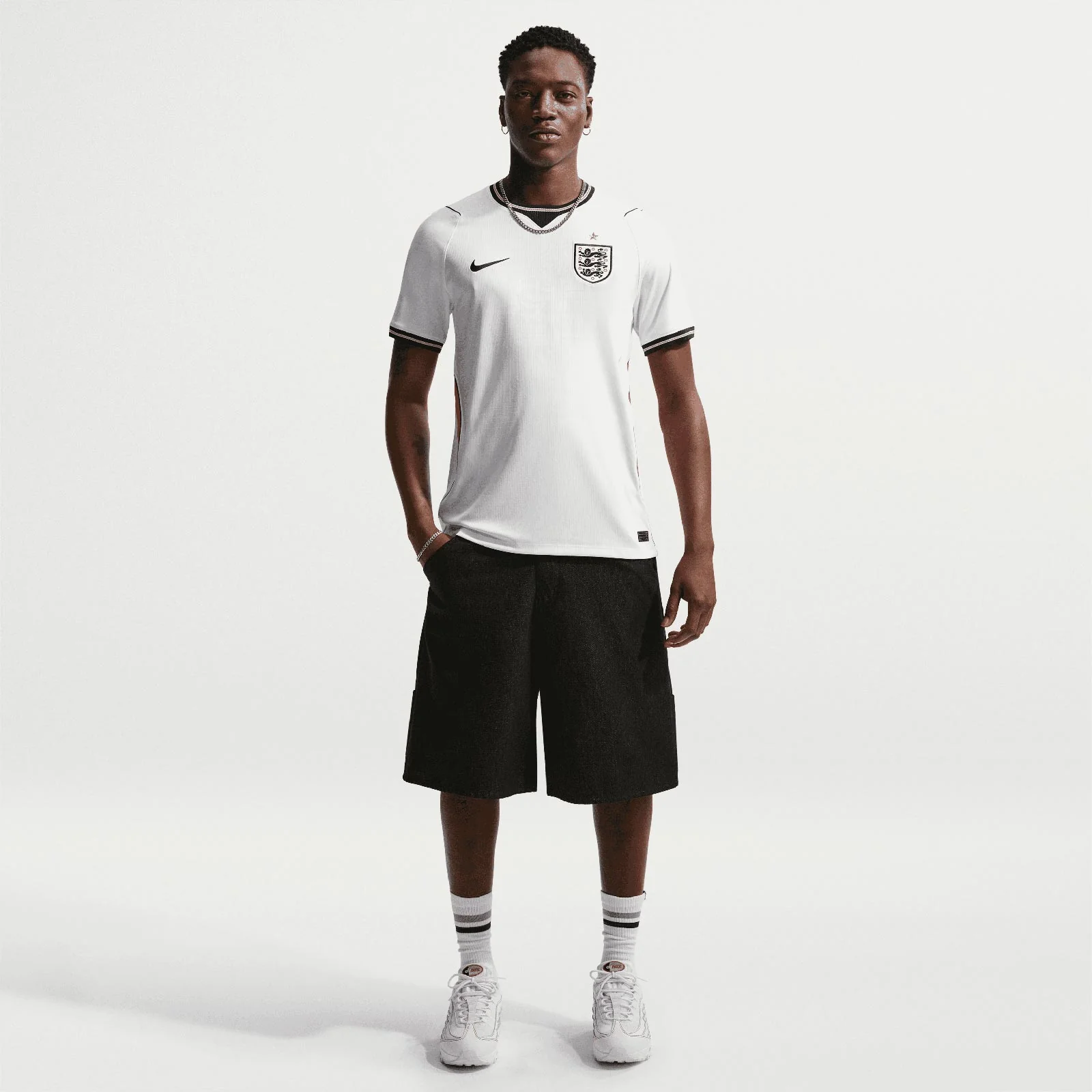 Nike Mens England World Cup 2026 Stadium Home Dri-FIT Soccer Replica Jersey - Image 7