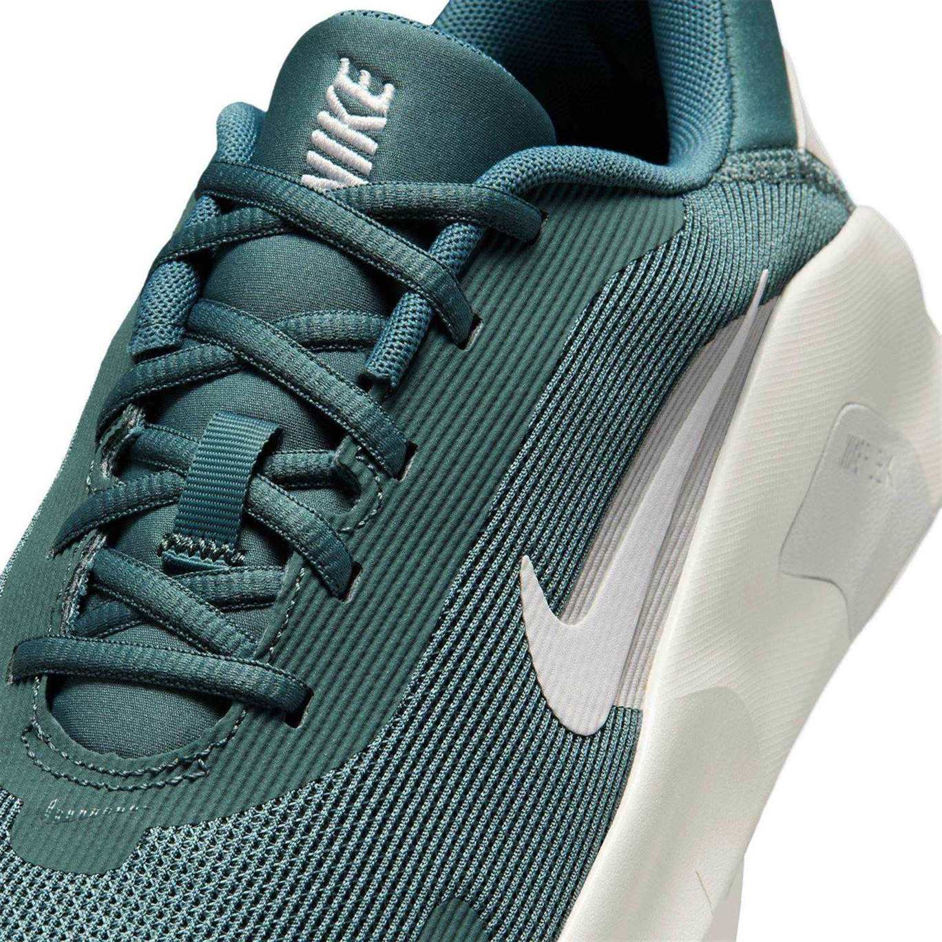 Nike Flex Train Mens Workout Shoes - Image 4