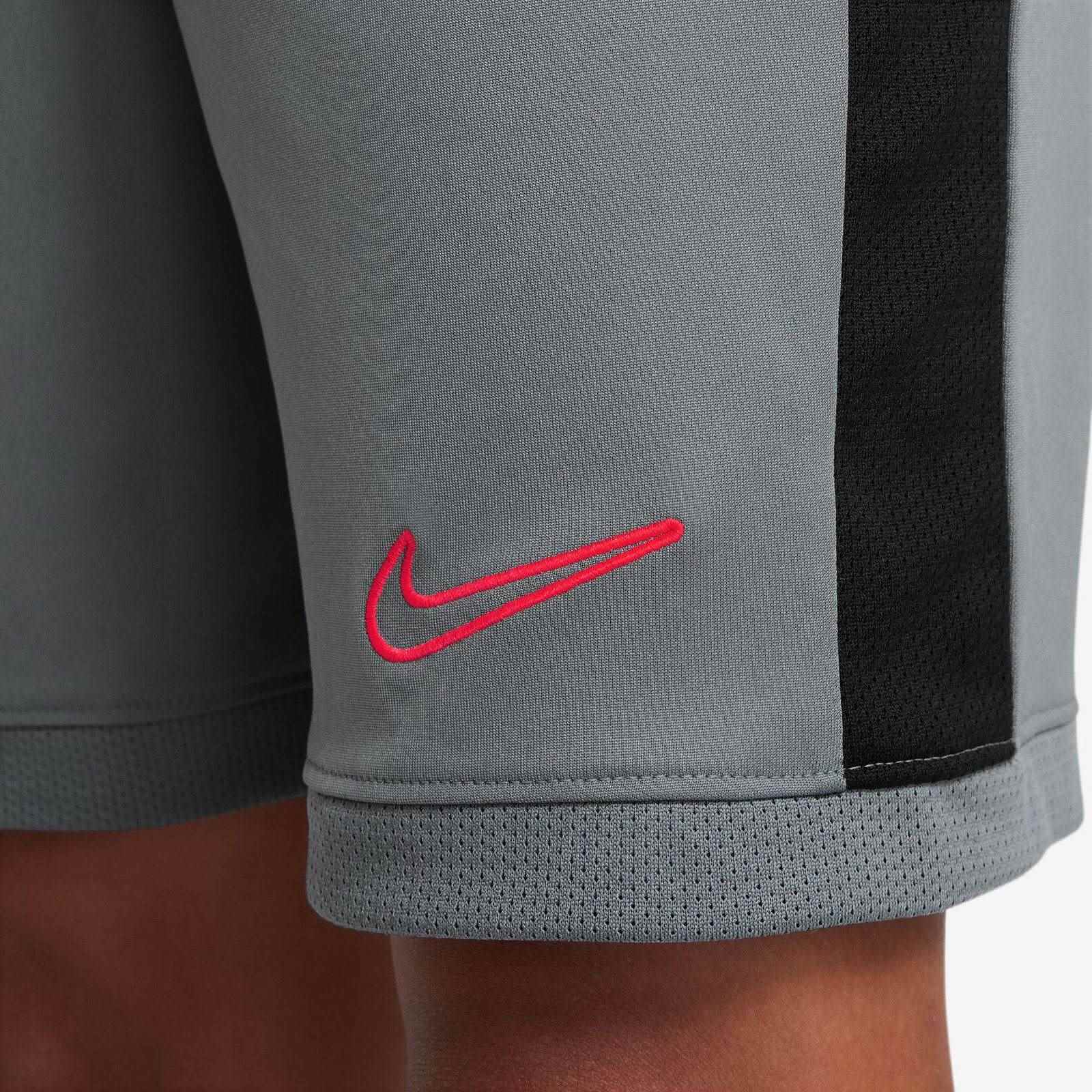 Nike Academy Kids Dri-FIT 7" Soccer Shorts - Image 4