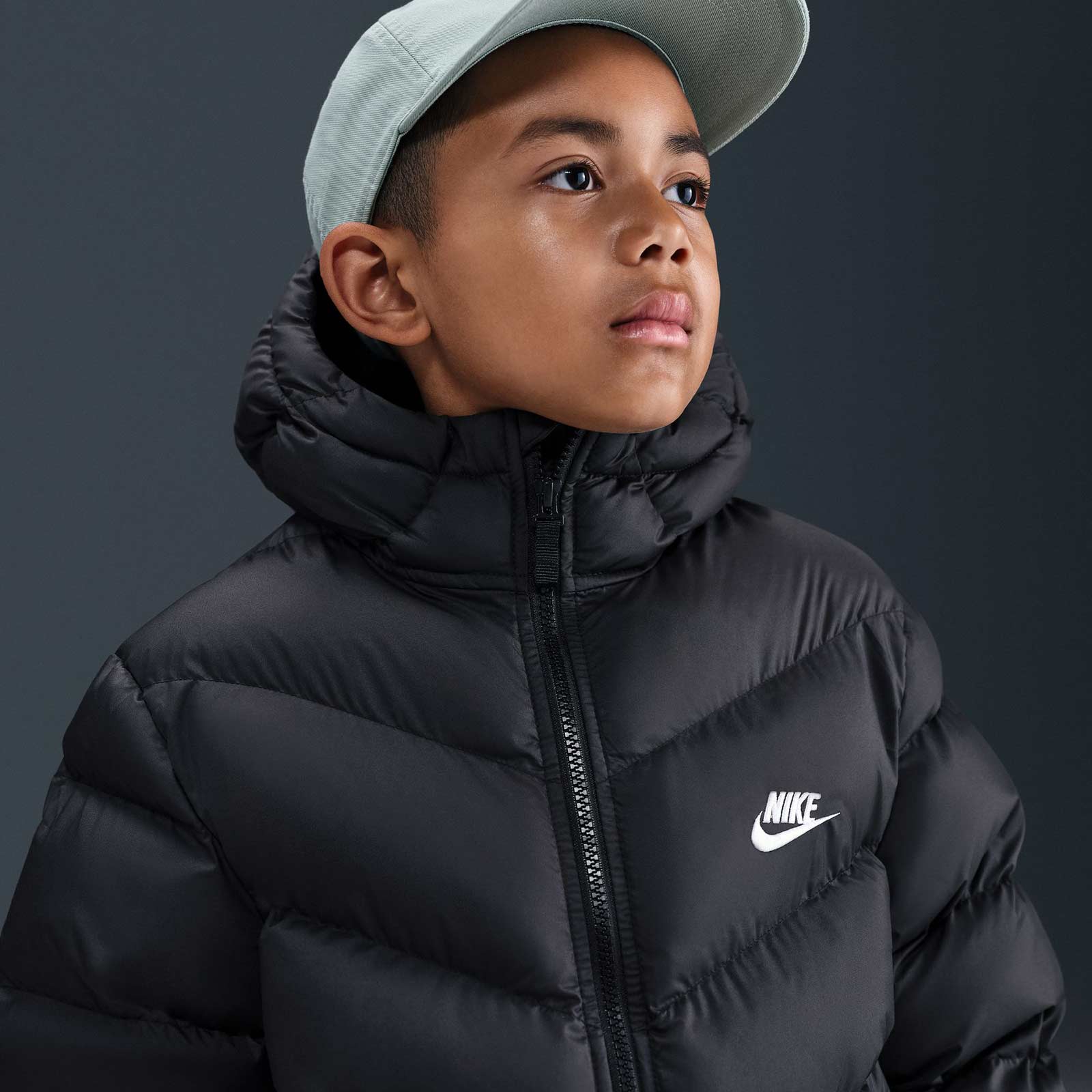 Nike Sportswear All Day Play Kids Therma-FIT Loose-Fit Puffer Jacket - Image 5