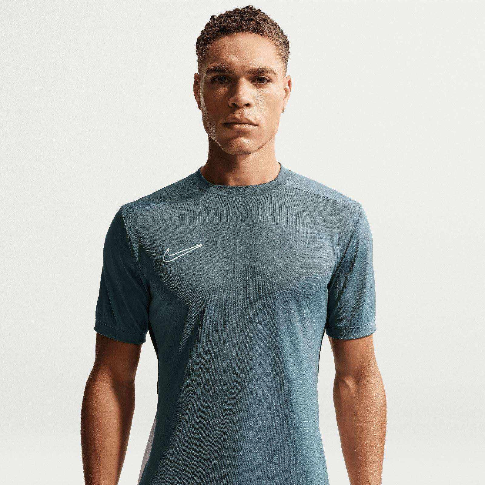 Nike Academy Mens Dri-FIT Short-Sleeve Soccer Top - Image 3