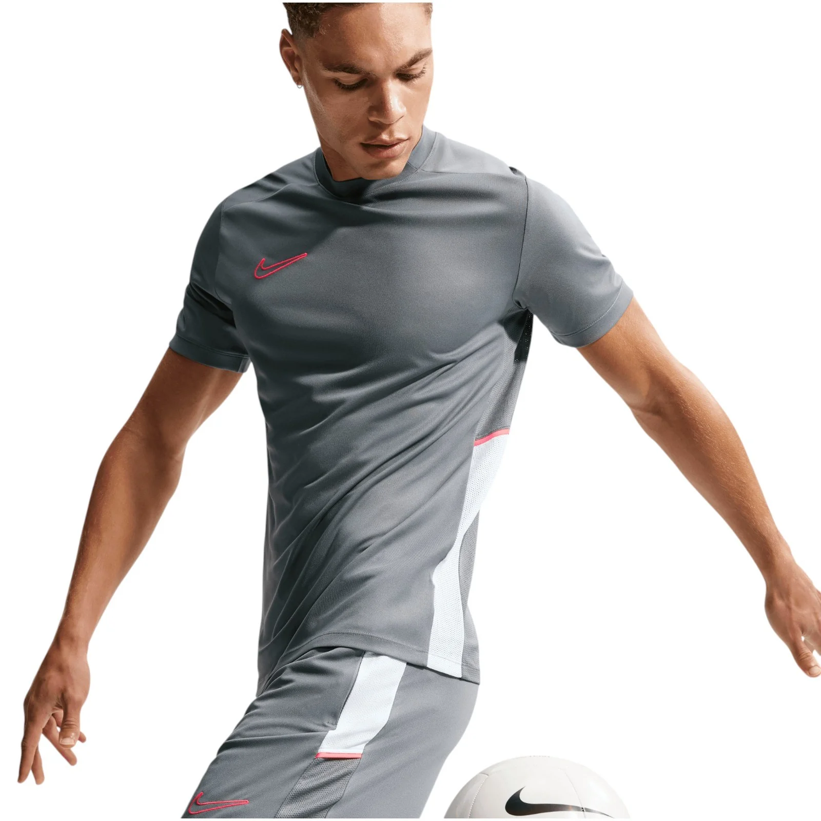 Nike Academy Mens Dri-FIT Short-Sleeve Football T-Shirt - Image 3