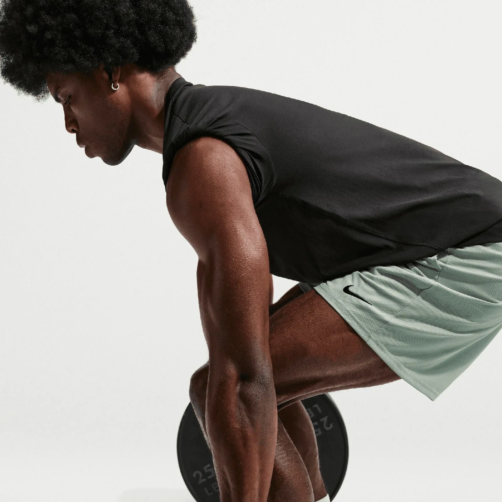 Nike Dr-FIT Totality Mens 7" Training Shorts - Image 3