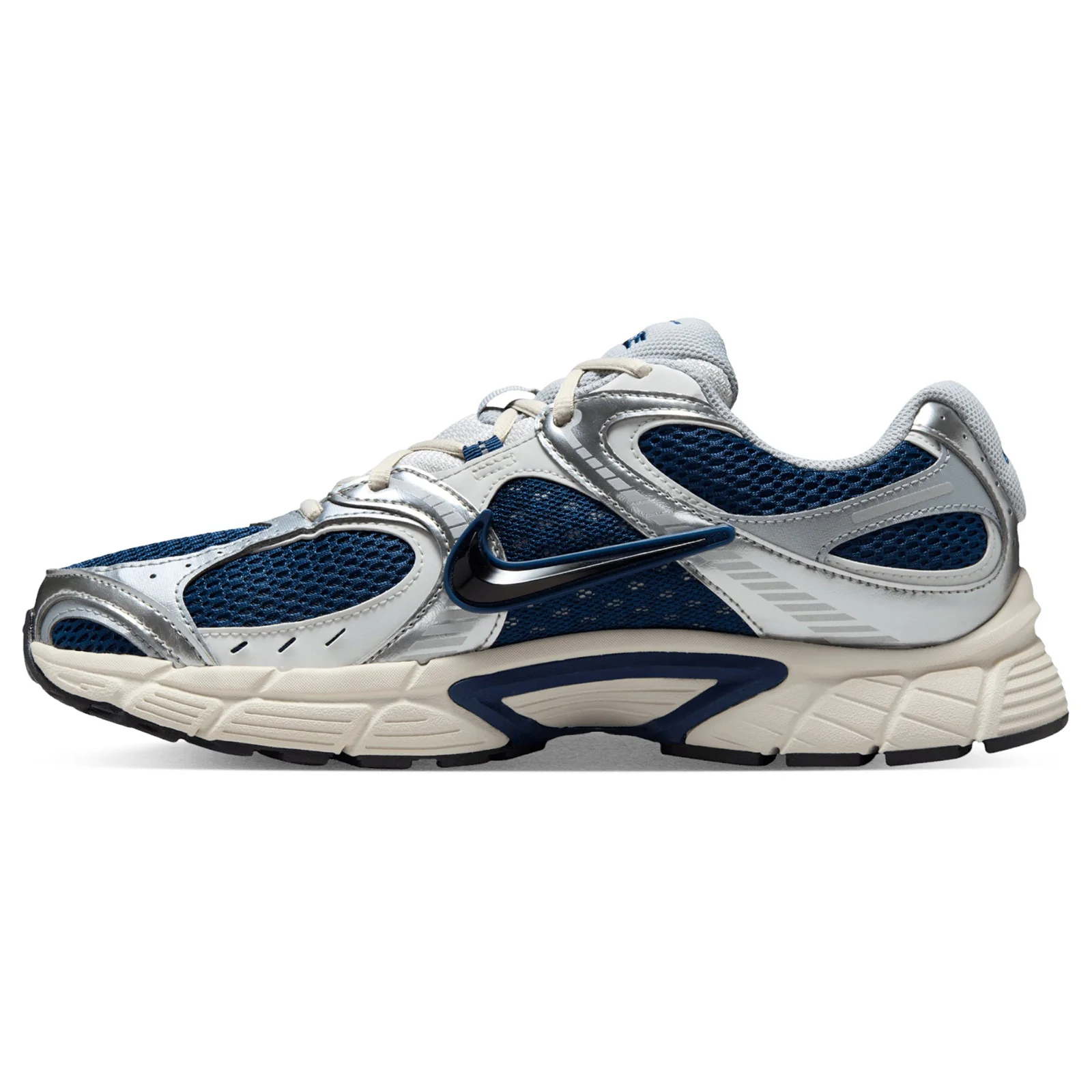 Nike V5 RNR Mens Shoes - Image 2