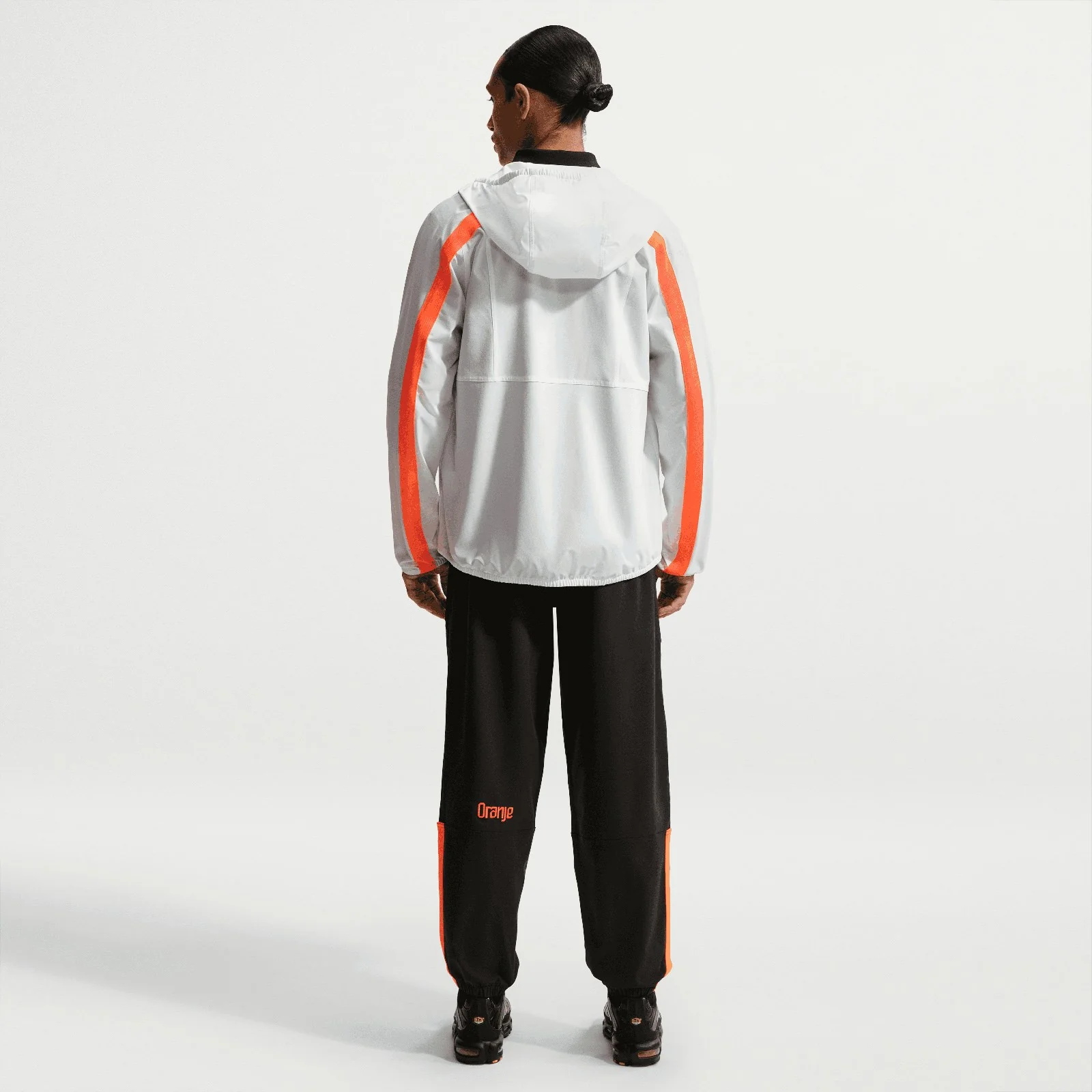 Nike Netherlands Energy World Cup 2026 Mens Dri-FIT Soccer Woven Jacket - Image 6
