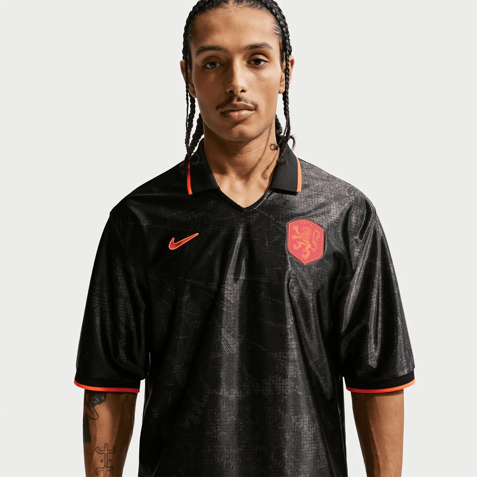 Nike Netherlands Energy World Cup 2026 Mens Dri-FIT Short-Sleeve Soccer Top - Image 3