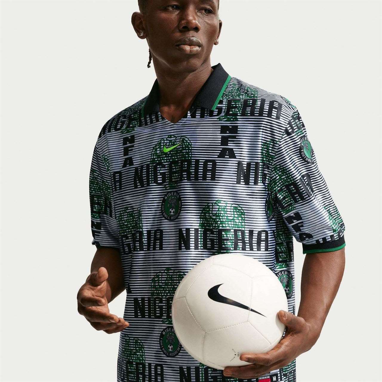 Nike Nigeria Energy World Cup 2026 Mens Dri-FIT Short-Sleeve Soccer Top - Image 3