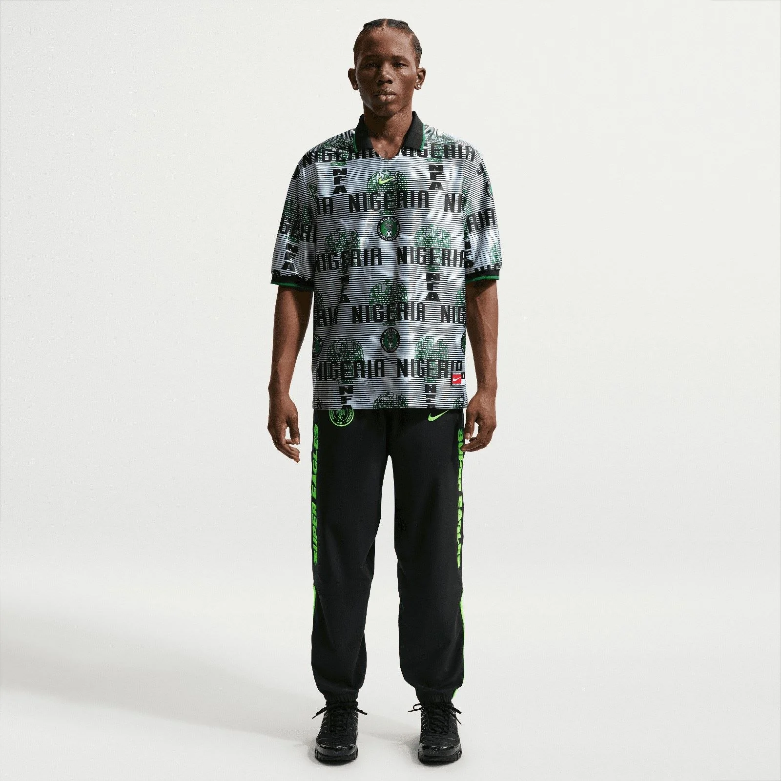 Nike Nigeria Energy World Cup 2026 Mens Dri-FIT Short-Sleeve Soccer Top - Image 6