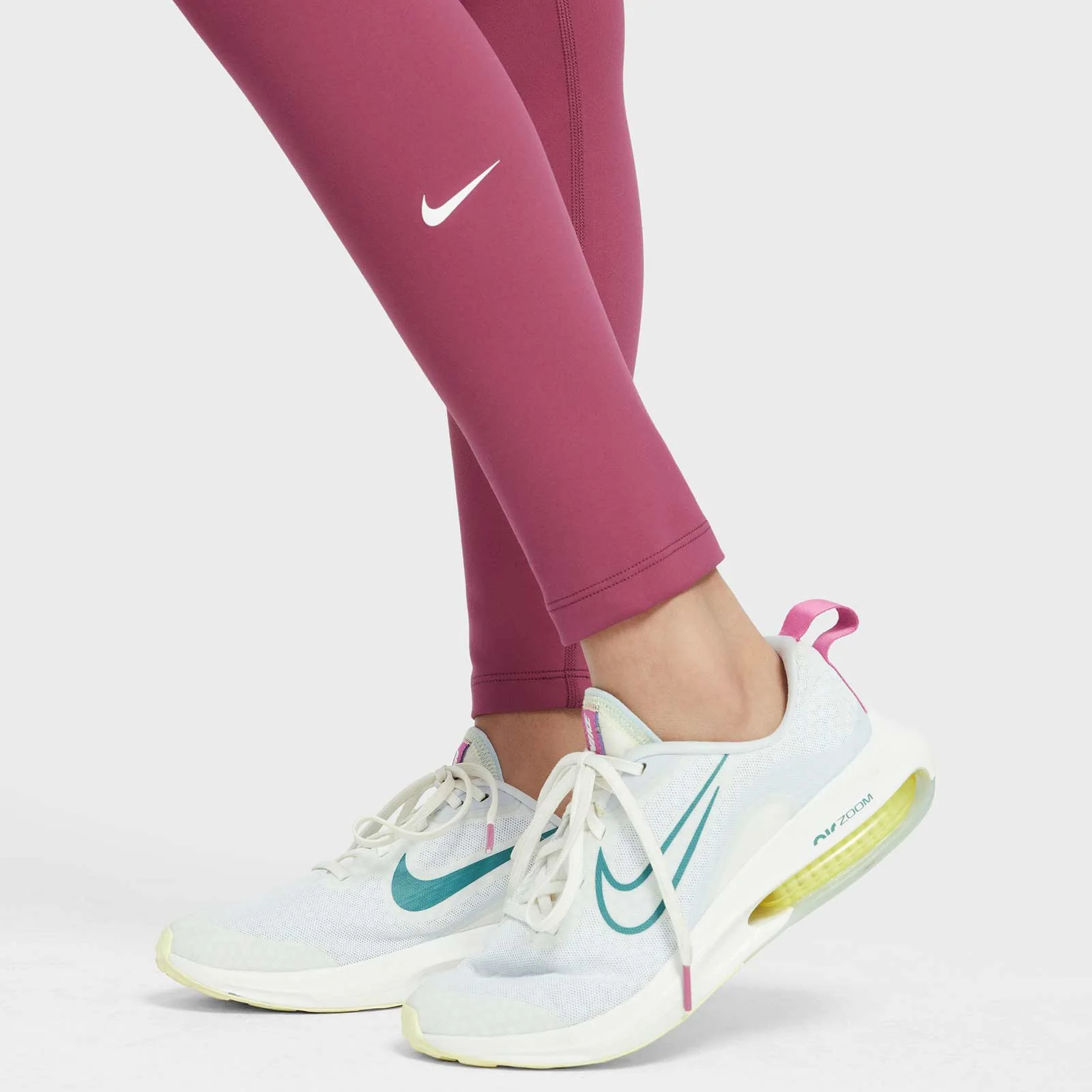 Nike One Kids Dri-FIT High-Waisted Leggings - Image 4
