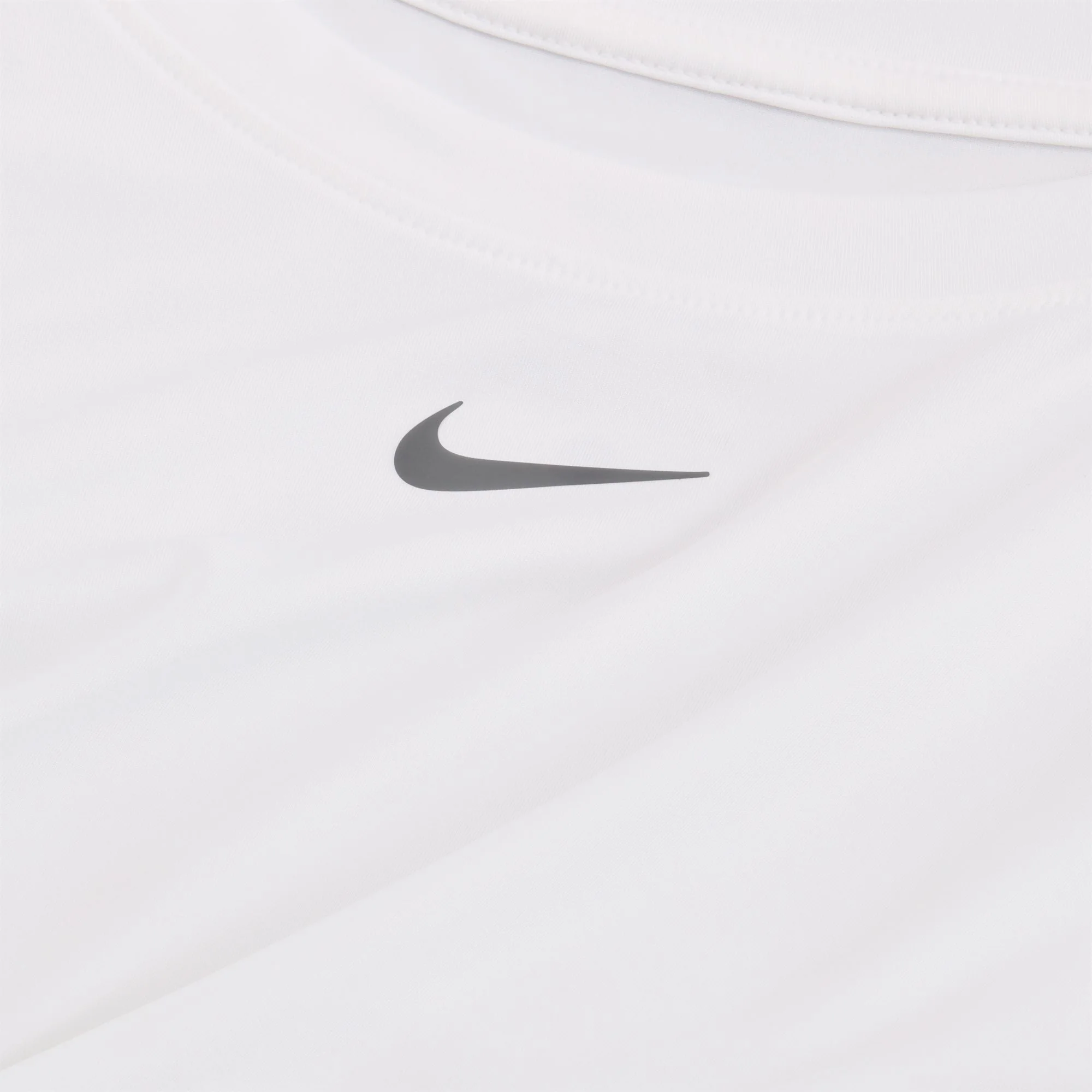 Nike One Classic Womens Dri-FIT Short-Sleeve Top - Image 5