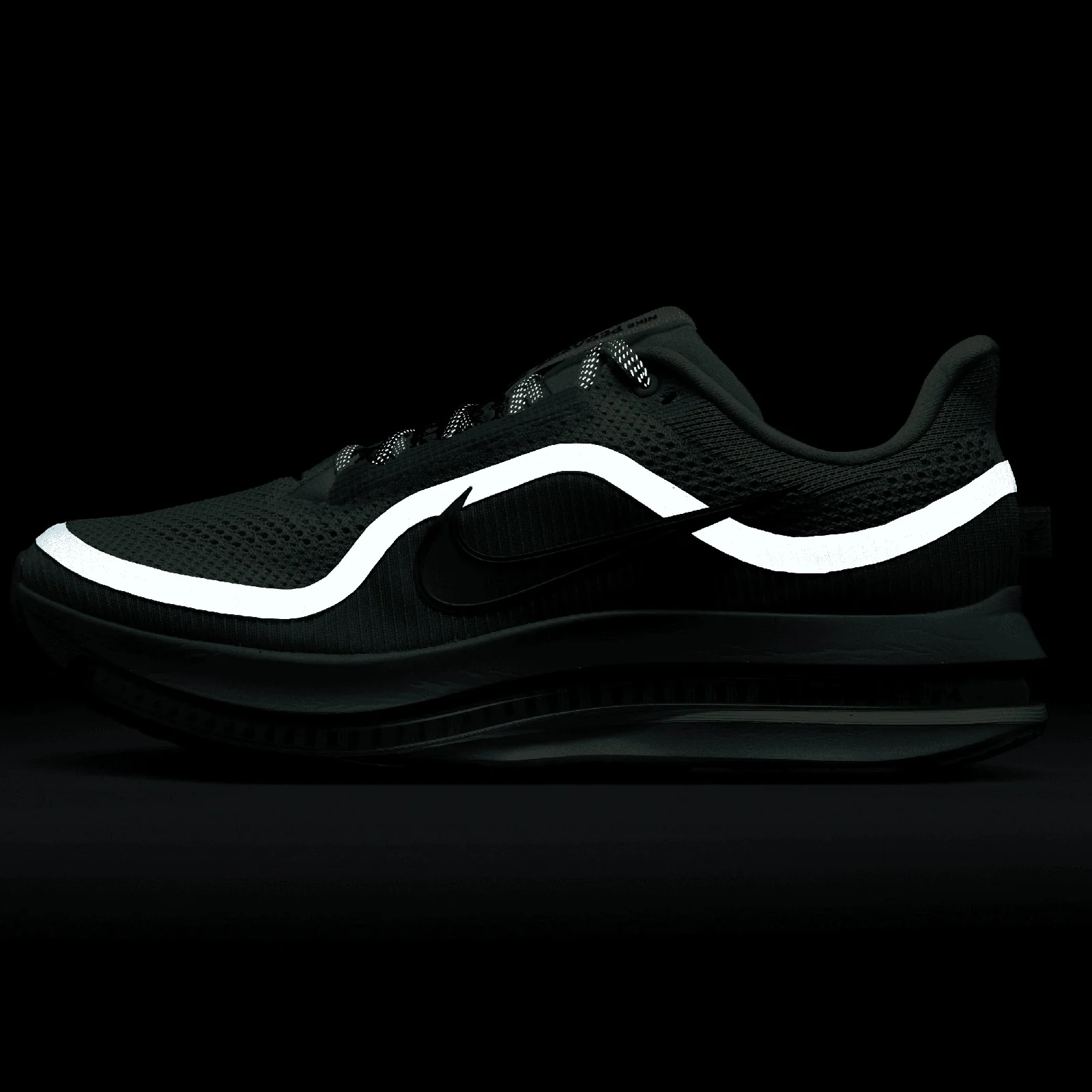 Nike Pegasus Premium Mens Road Running Shoes - Image 9