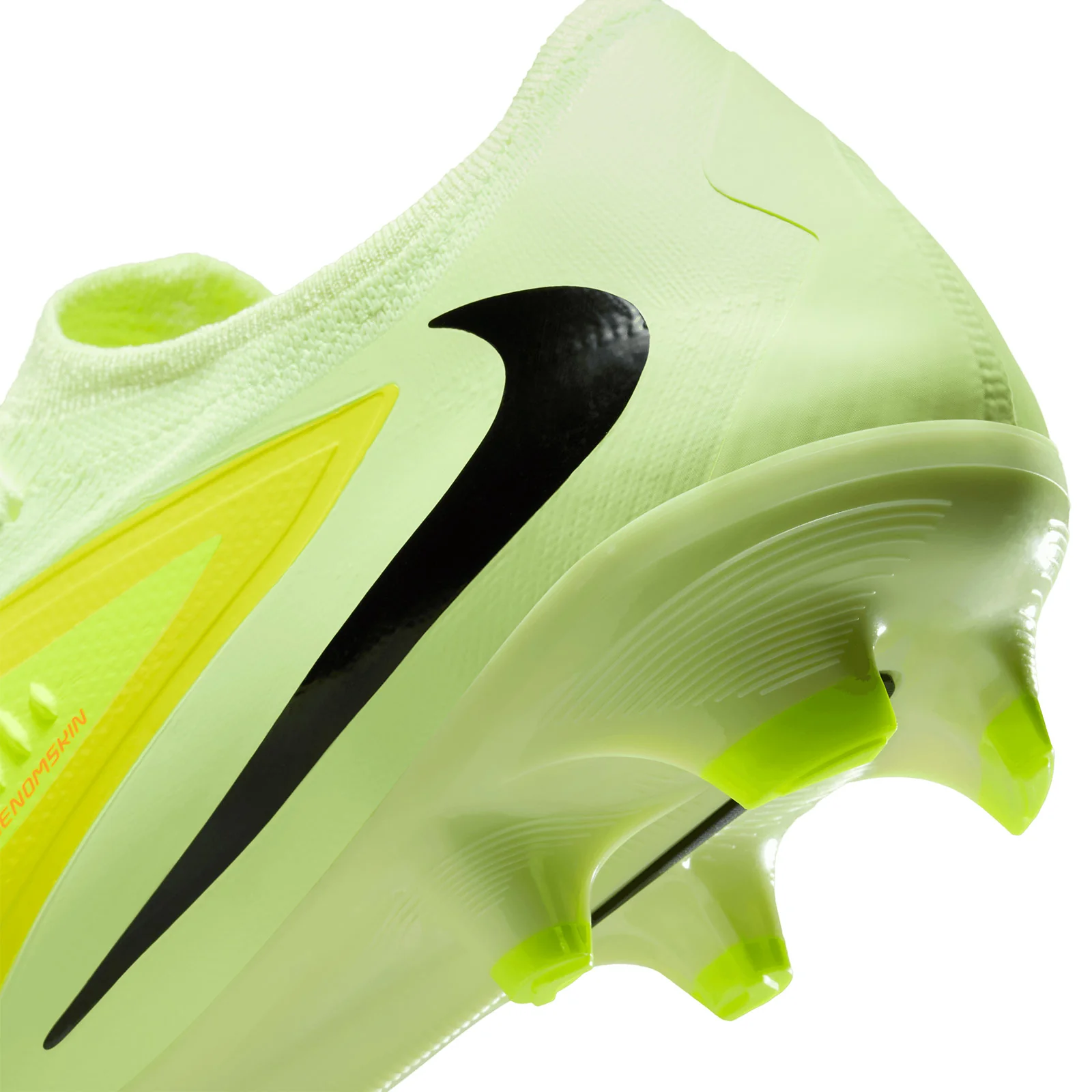 Nike Phantom 6 Low Pro Firm-Ground Football Boots - Image 6