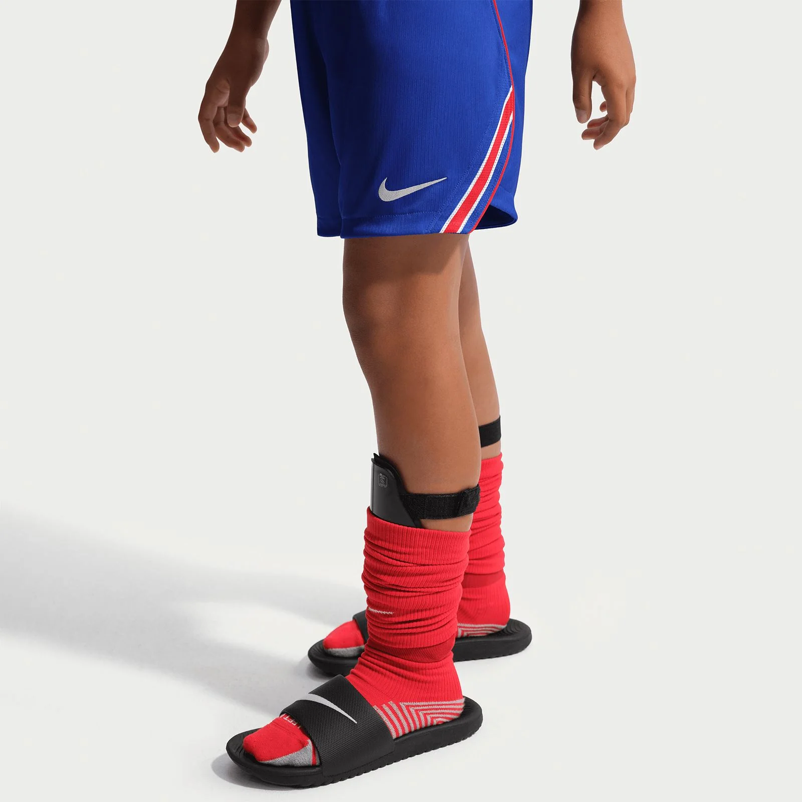 Nike Paris Saint-Germain 2026/27 Stadium Home Kids Dri-FIT Soccer Replica Shorts - Image 4