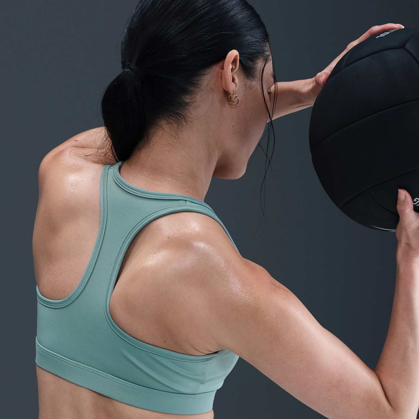 Nike Swoosh Medium Support Womens Padded Sports Bra - Image 5