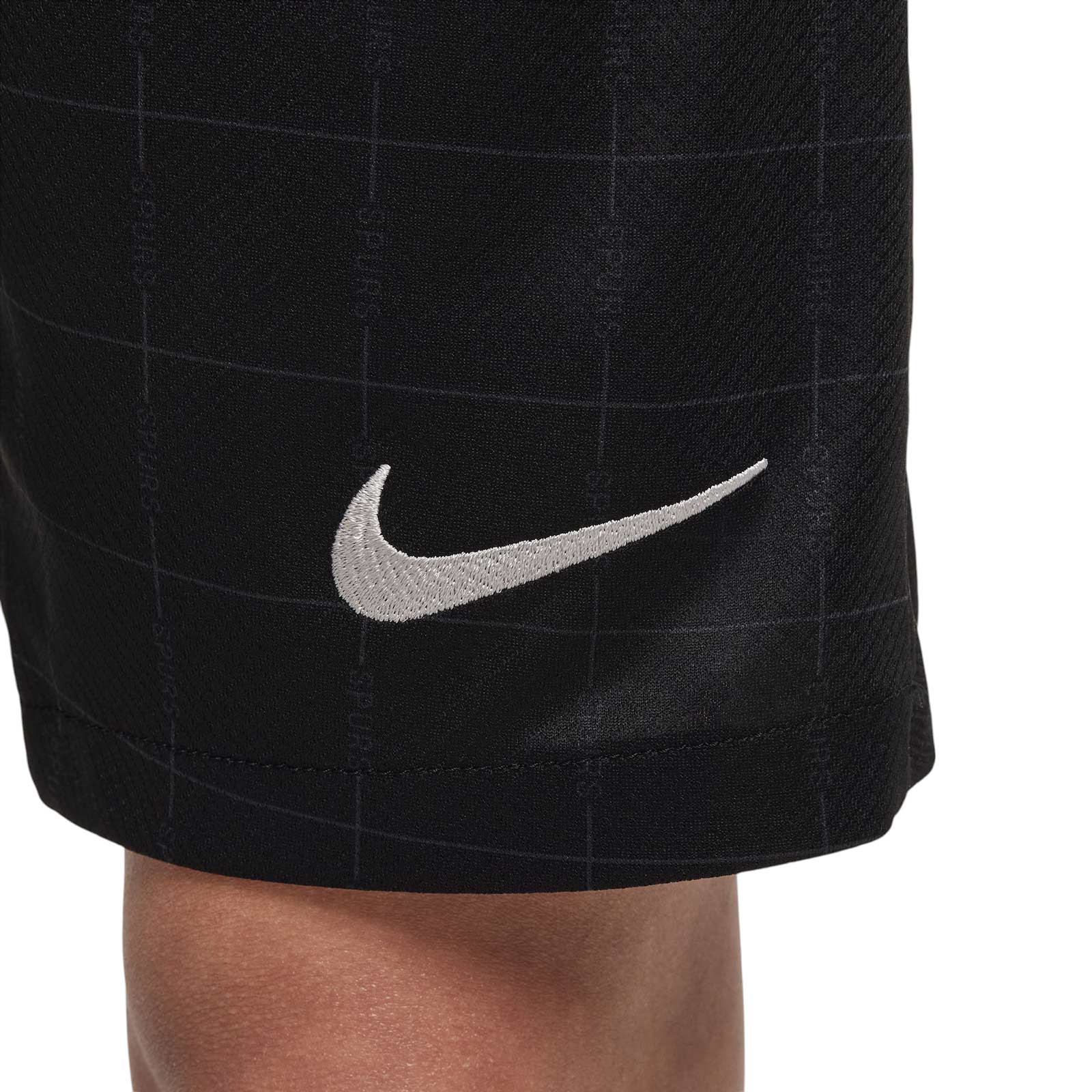 Nike Tottenham Hotspur 2025/26 Stadium Away Big Kids  Dri-FIT Soccer Replica Short - Image 6