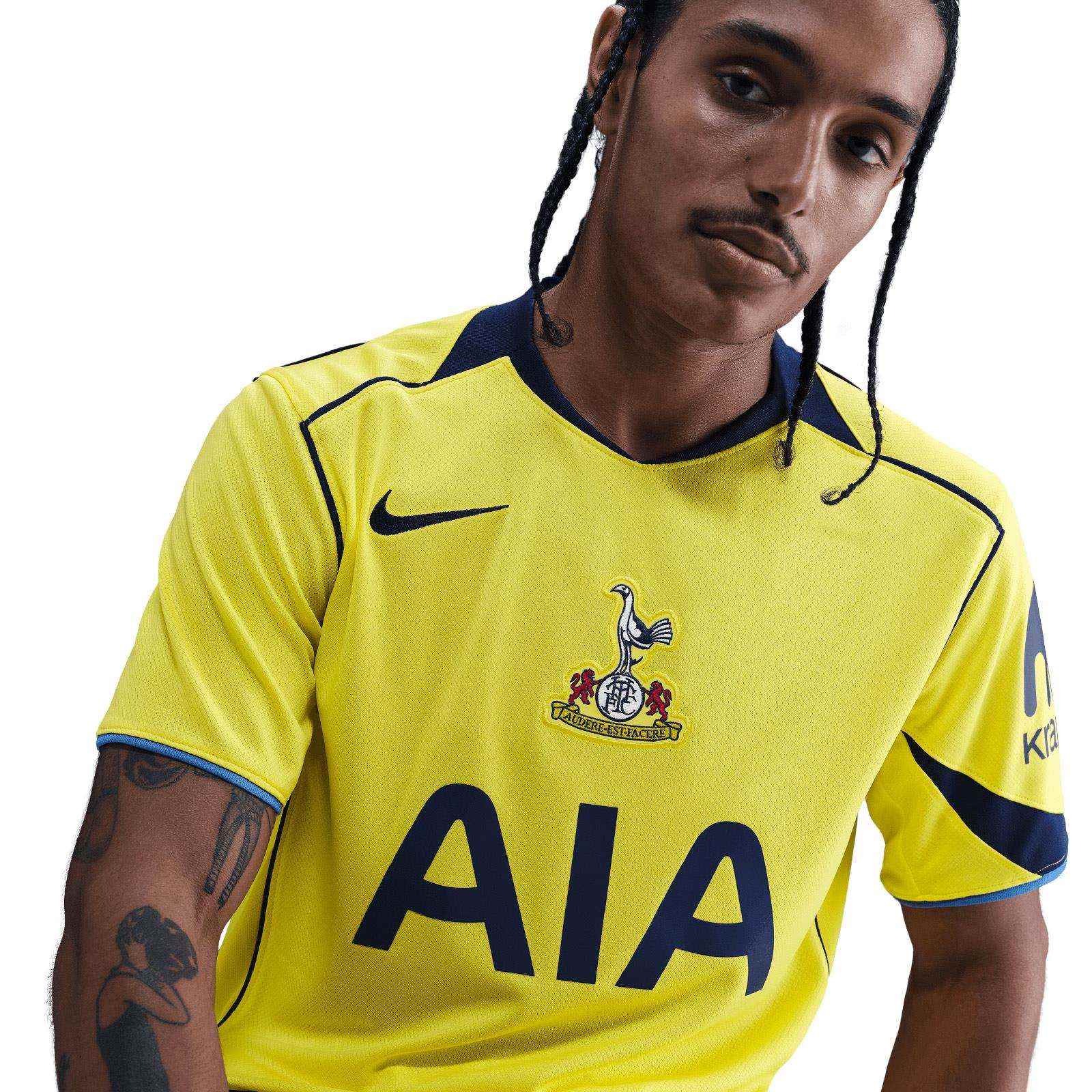 Nike Tottenham Hotspur 2025/26 Stadium Third Mens Dri-FIT Total 90 Soccer Replica Jersey - Image 5