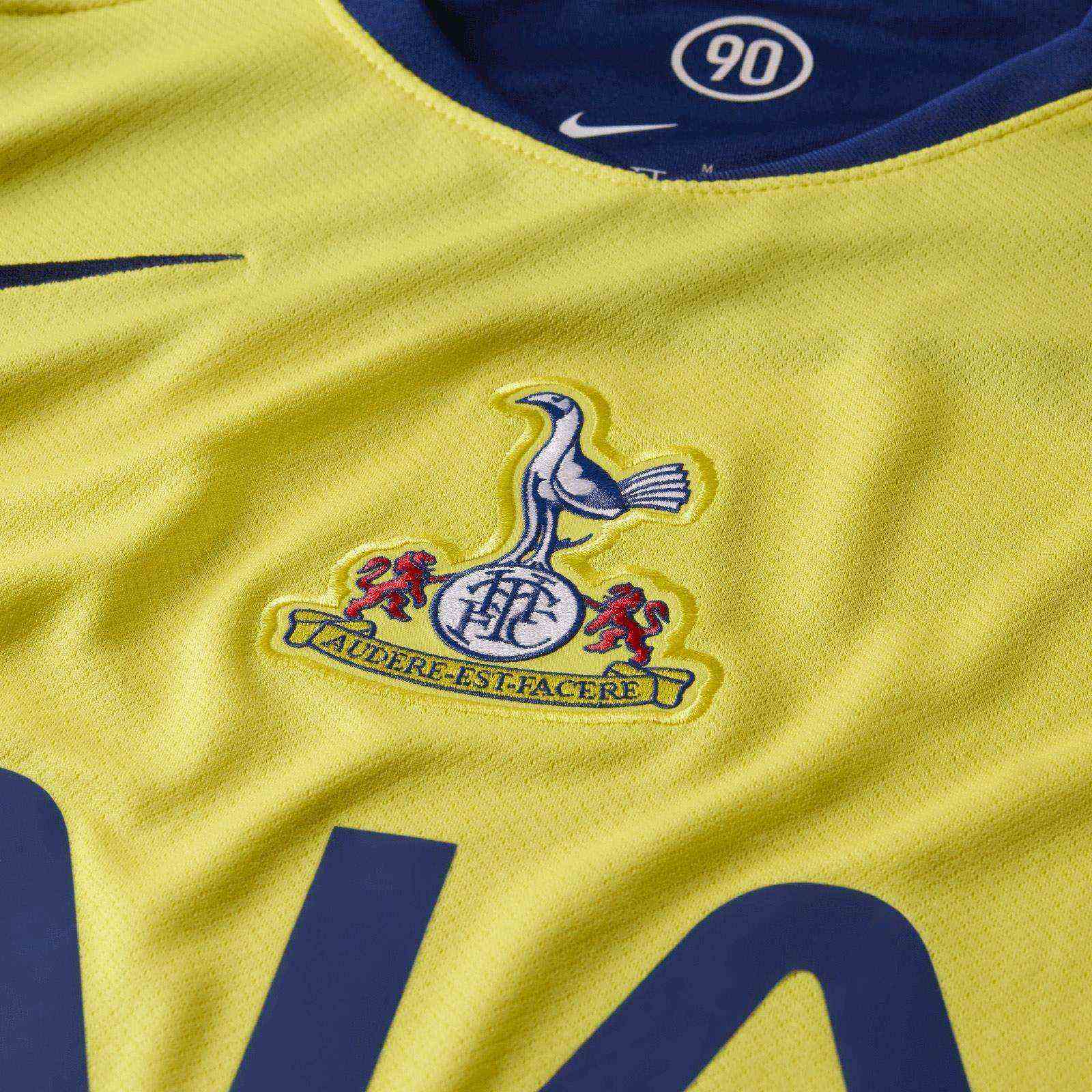 Nike Tottenham Hotspur 2025/26 Stadium Third Mens Dri-FIT Total 90 Soccer Replica Jersey - Image 6