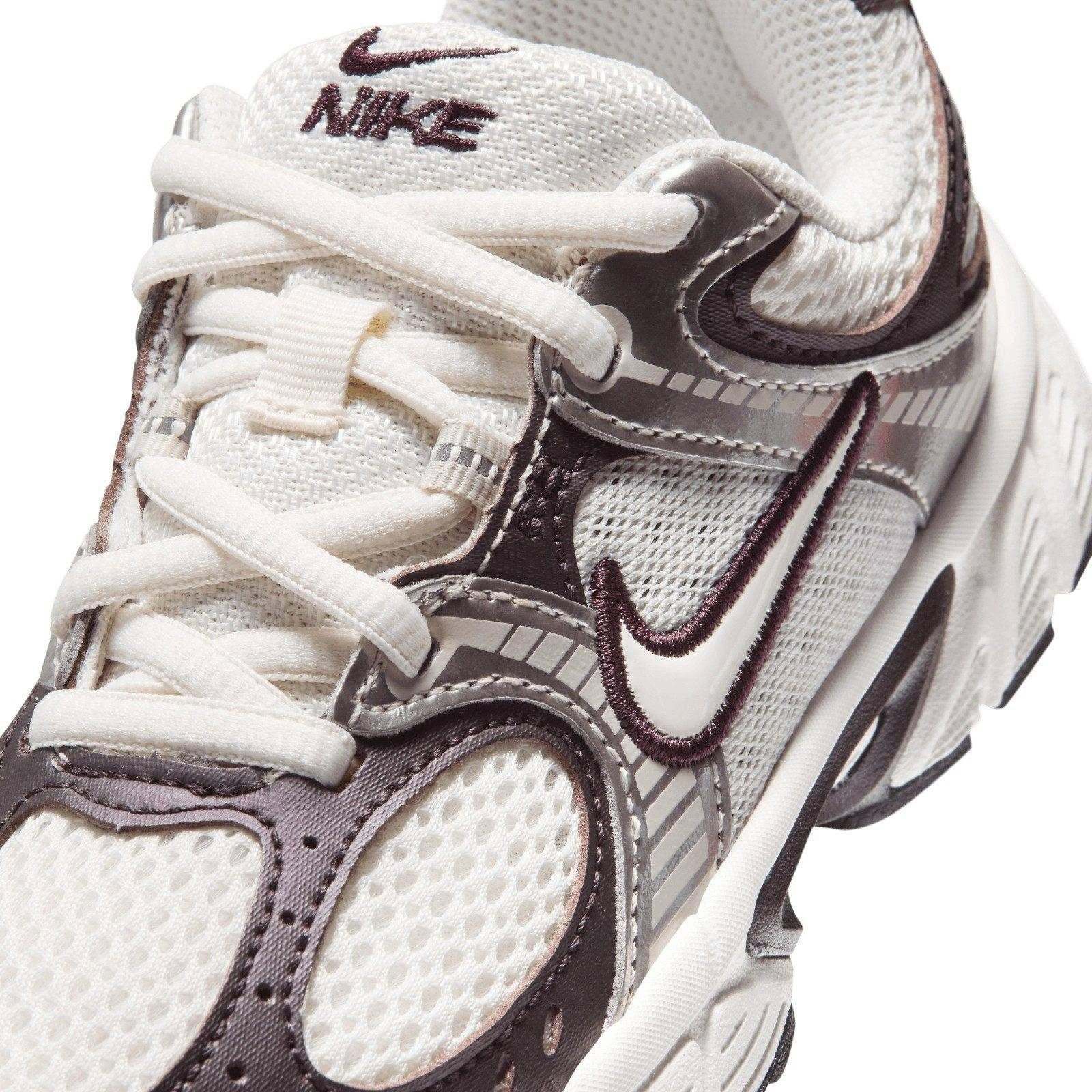 Nike V5 RNR Junior Kids Shoes - Image 5