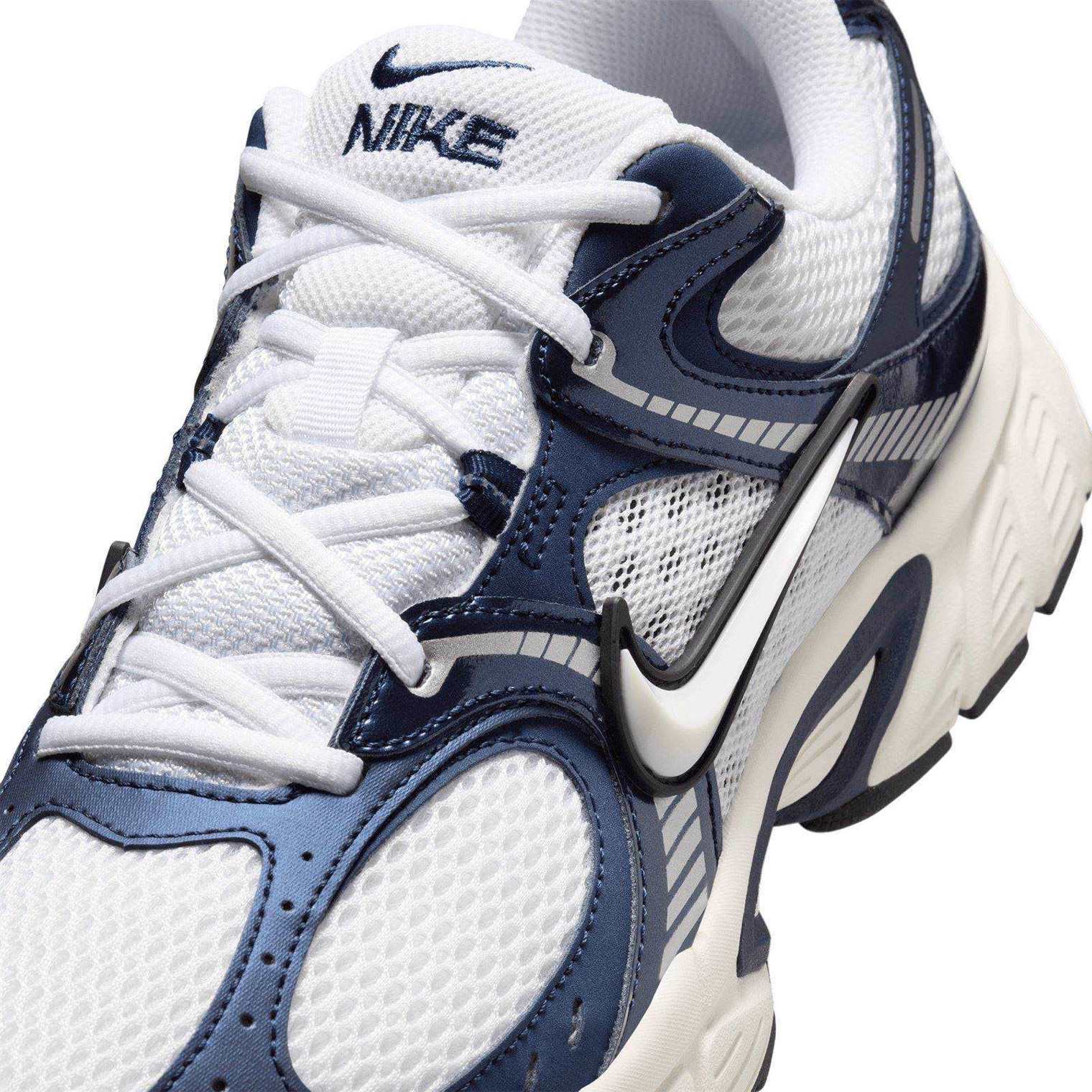 Nike V5 RNR Mens Shoes - Image 5