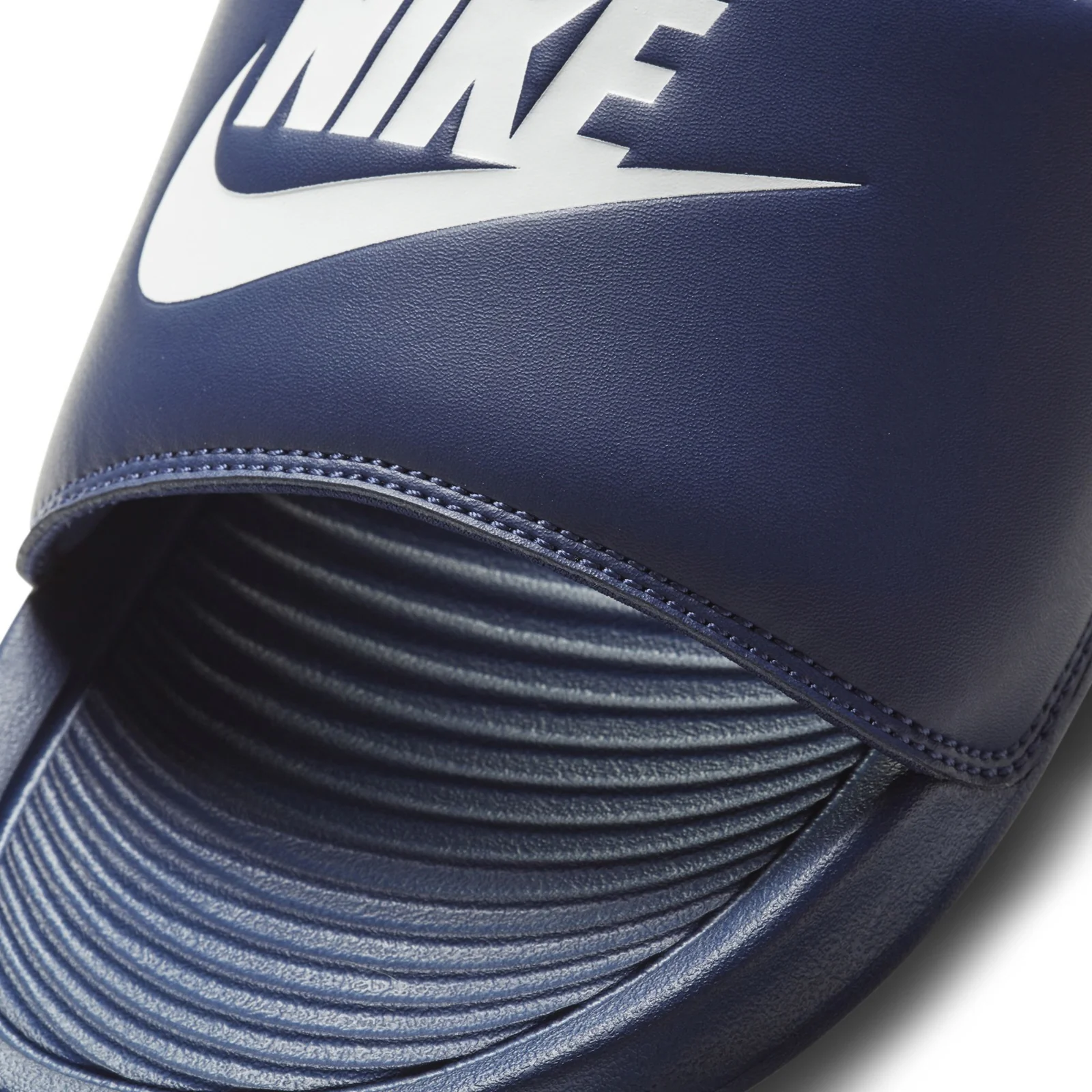 Nike Victori One Mens Sandals - Image 6