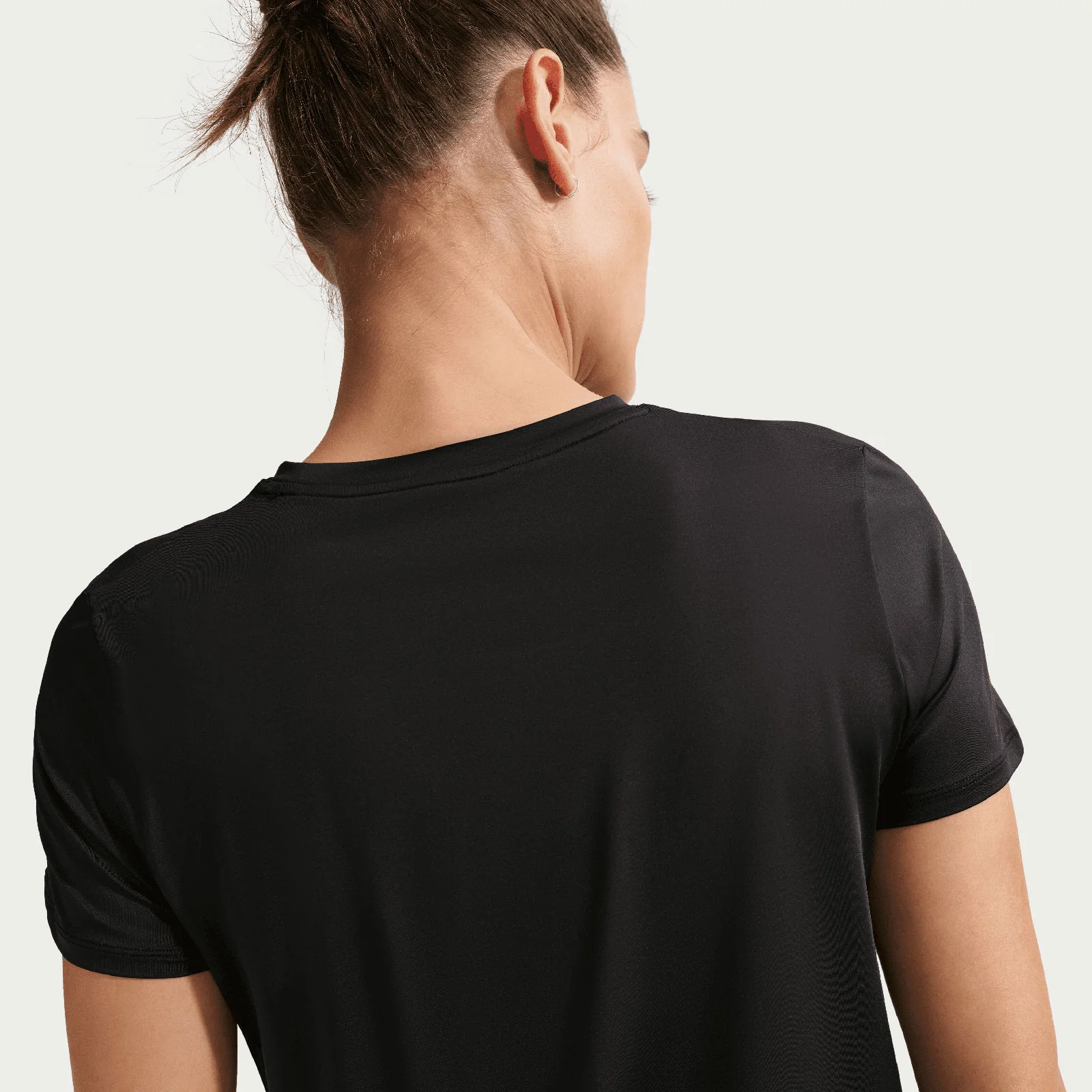 Nike W NK ONE CLASSIC DF SS TOP Black - Image 4