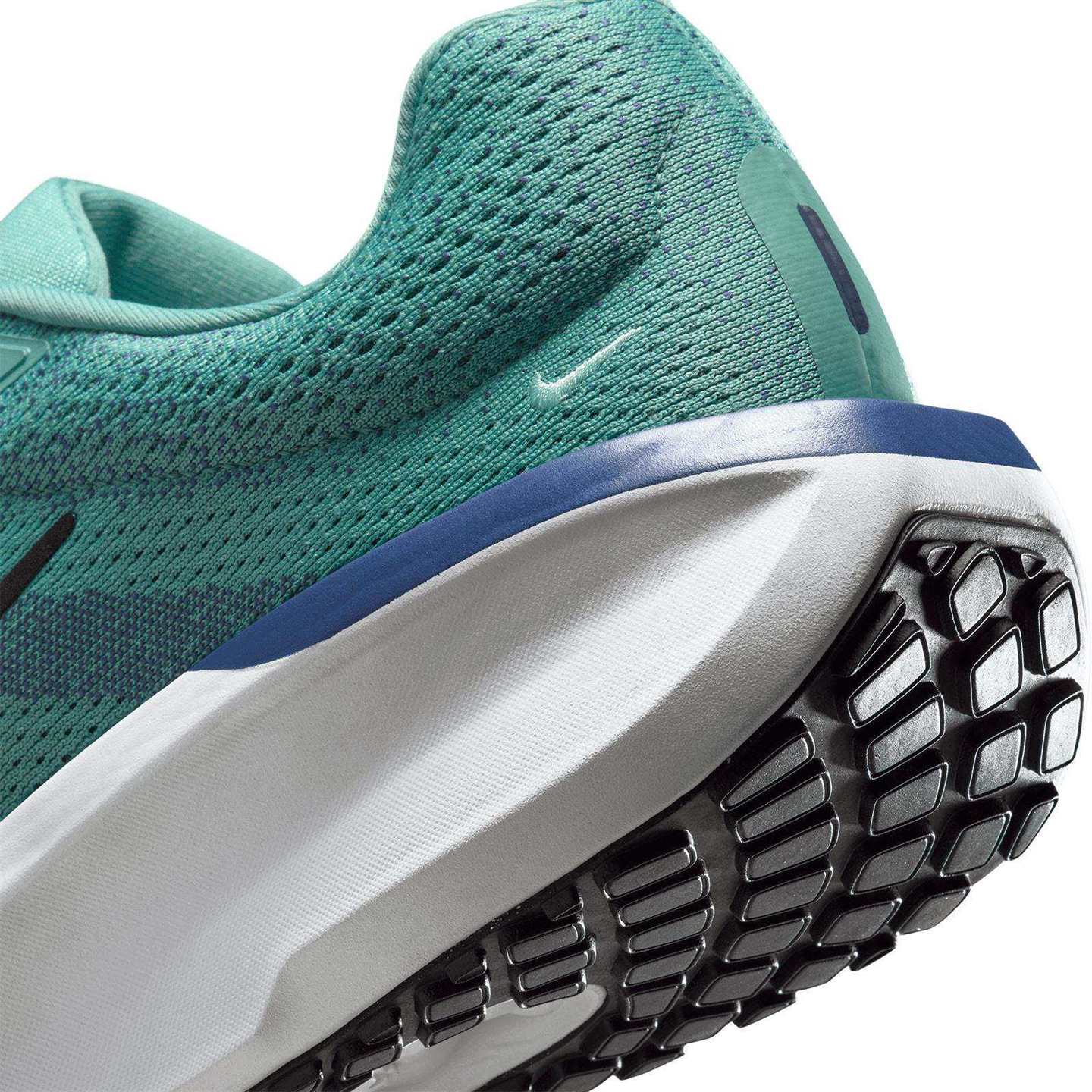 Nike Winflo 11 Mens Road Running Shoes - Image 6
